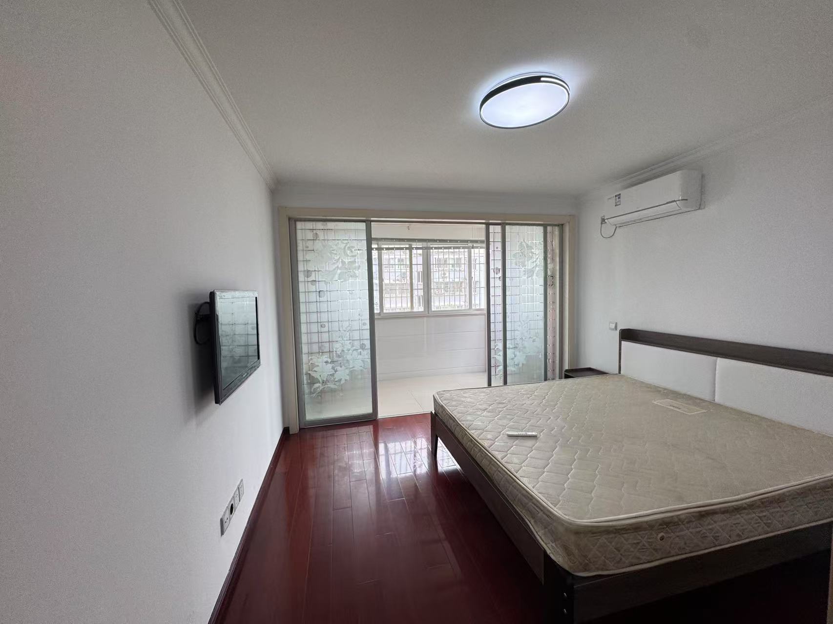 永兴花苑 1室1厅1卫 58m&sup2;