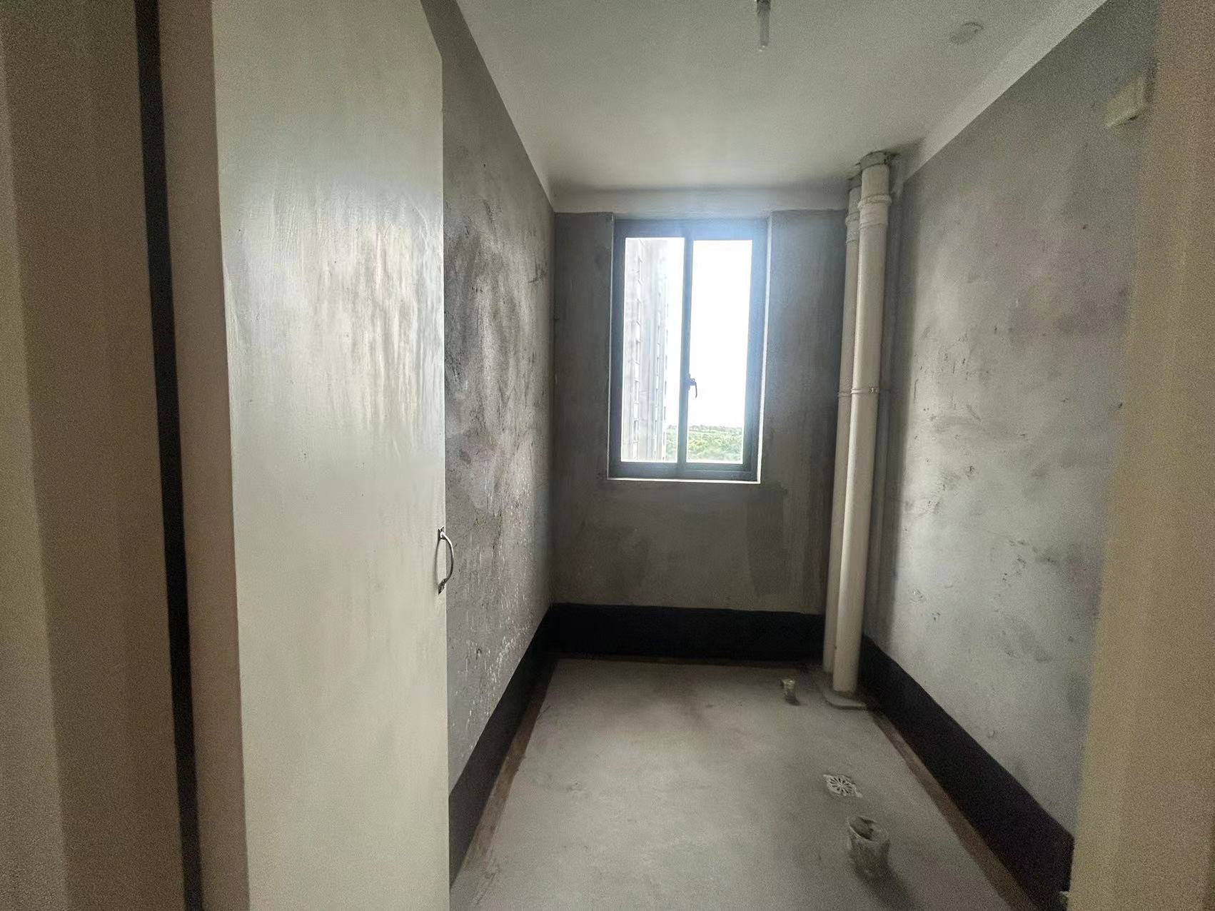 江景国际家园北区 3室2厅2卫 146m&sup2;