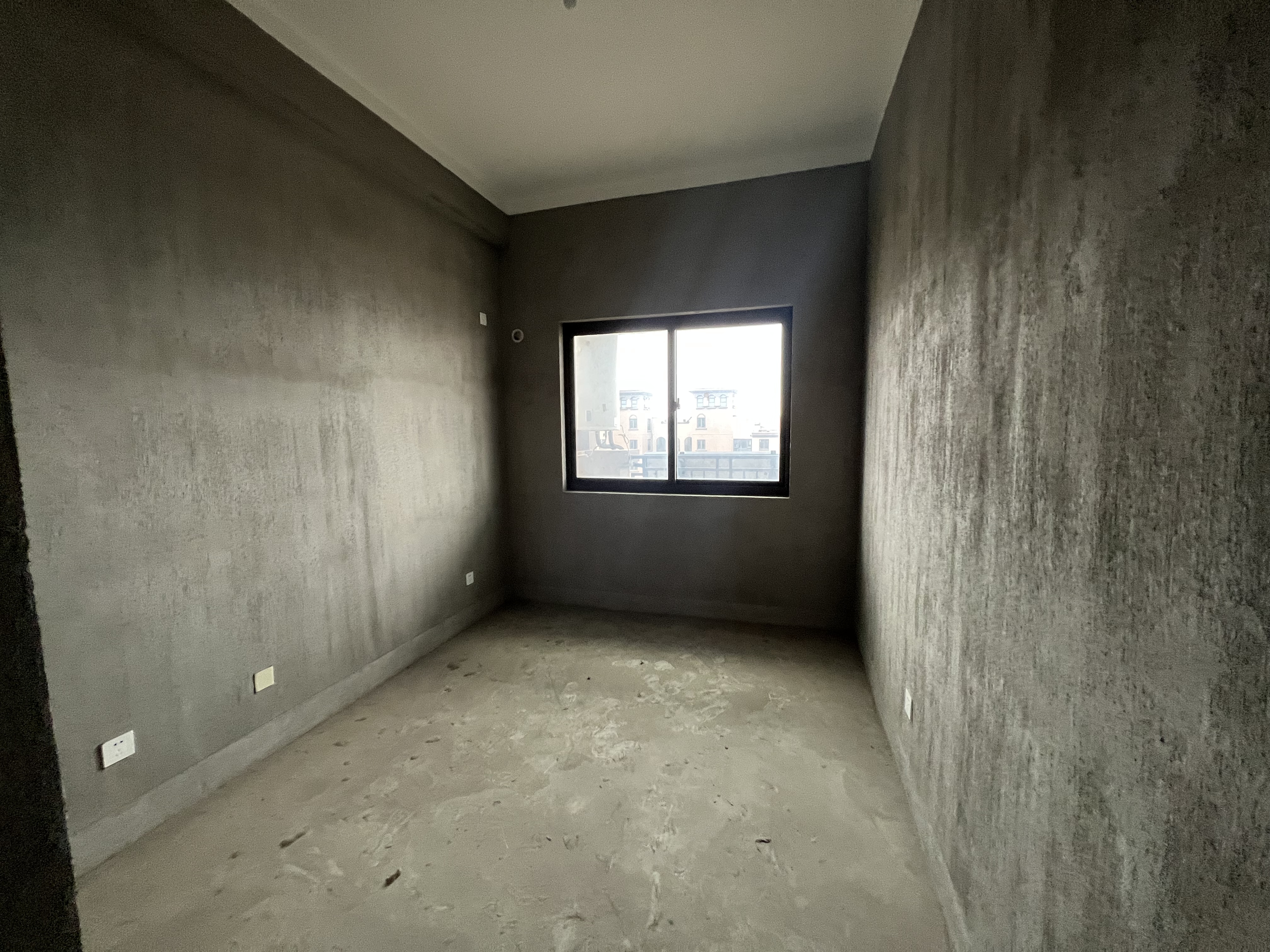 华强城 3室2厅1卫 108m&sup2;