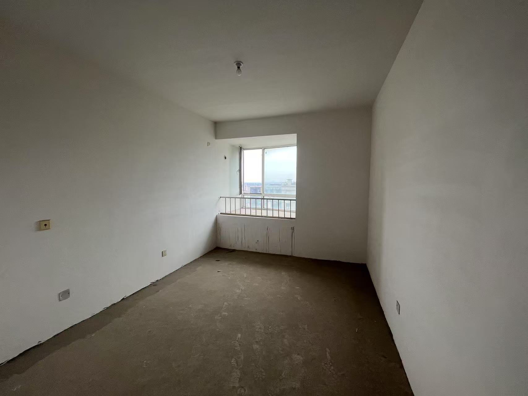 富都豪园 3室2厅1卫 120m&sup2;