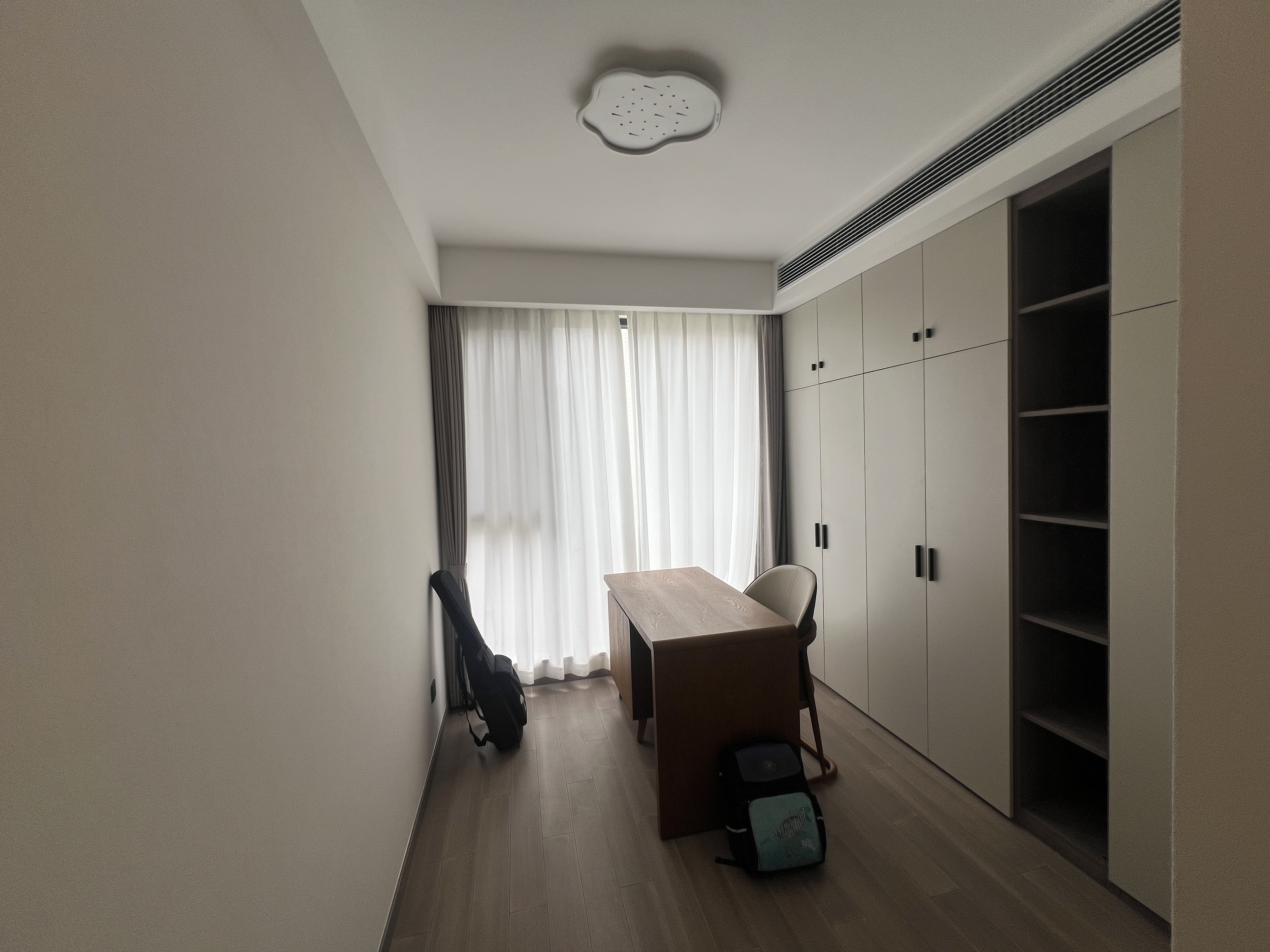 招商新城雍景湾 4室2厅2卫 139m&sup2;
