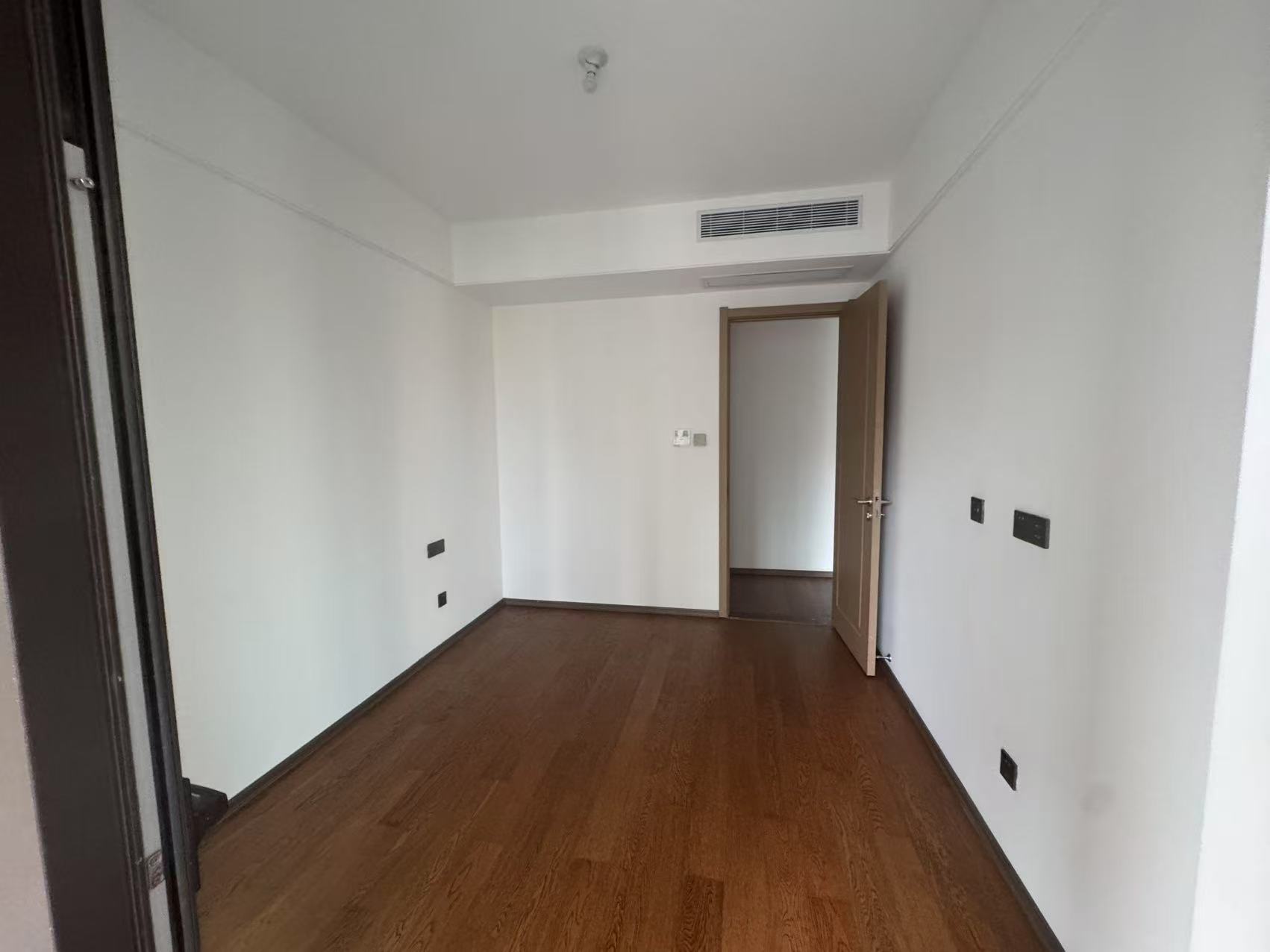 春风南岸西园 3室2厅1卫 95.92m&sup2;