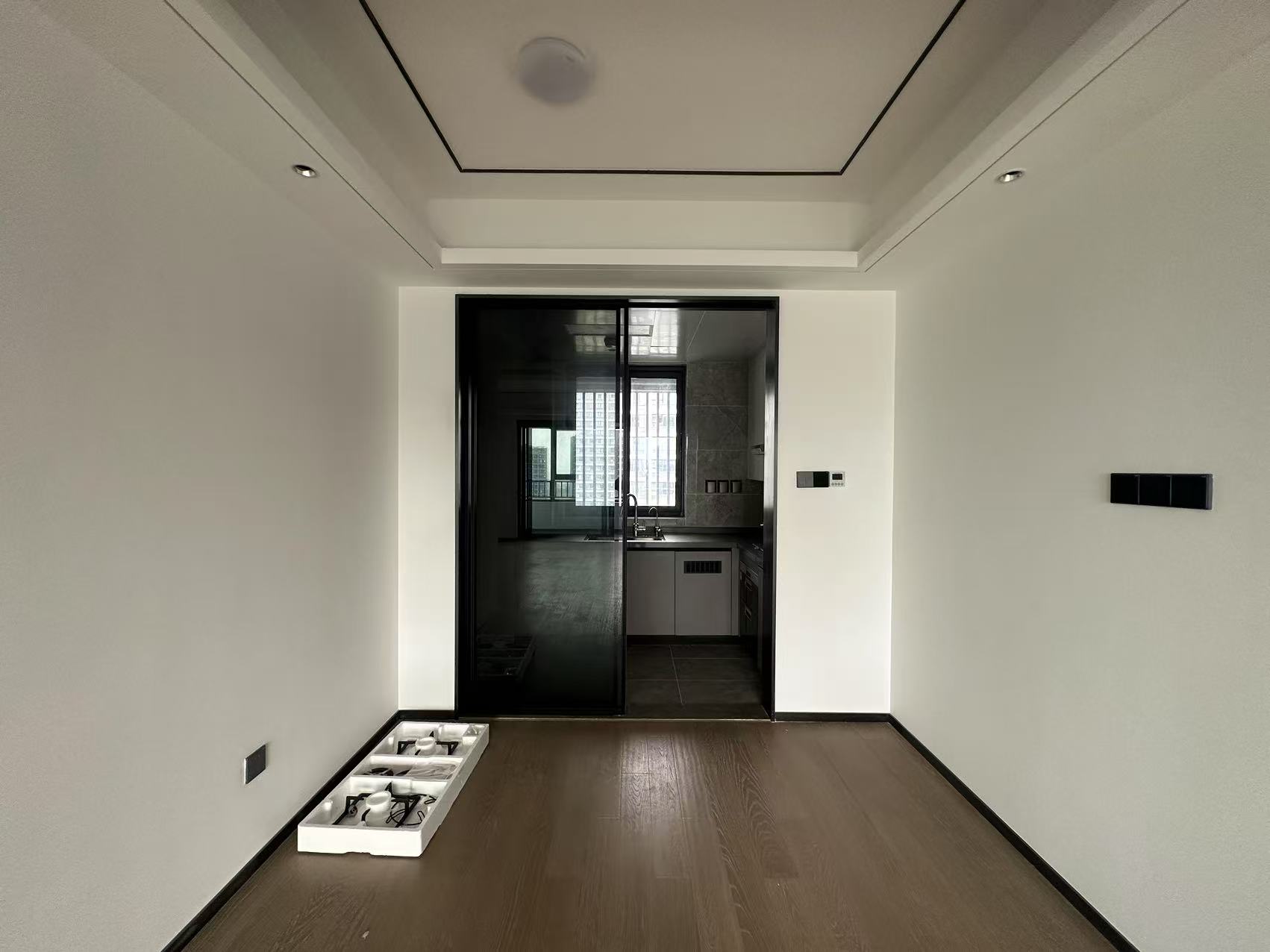 滨江道静园 3室2厅2卫 127m²
