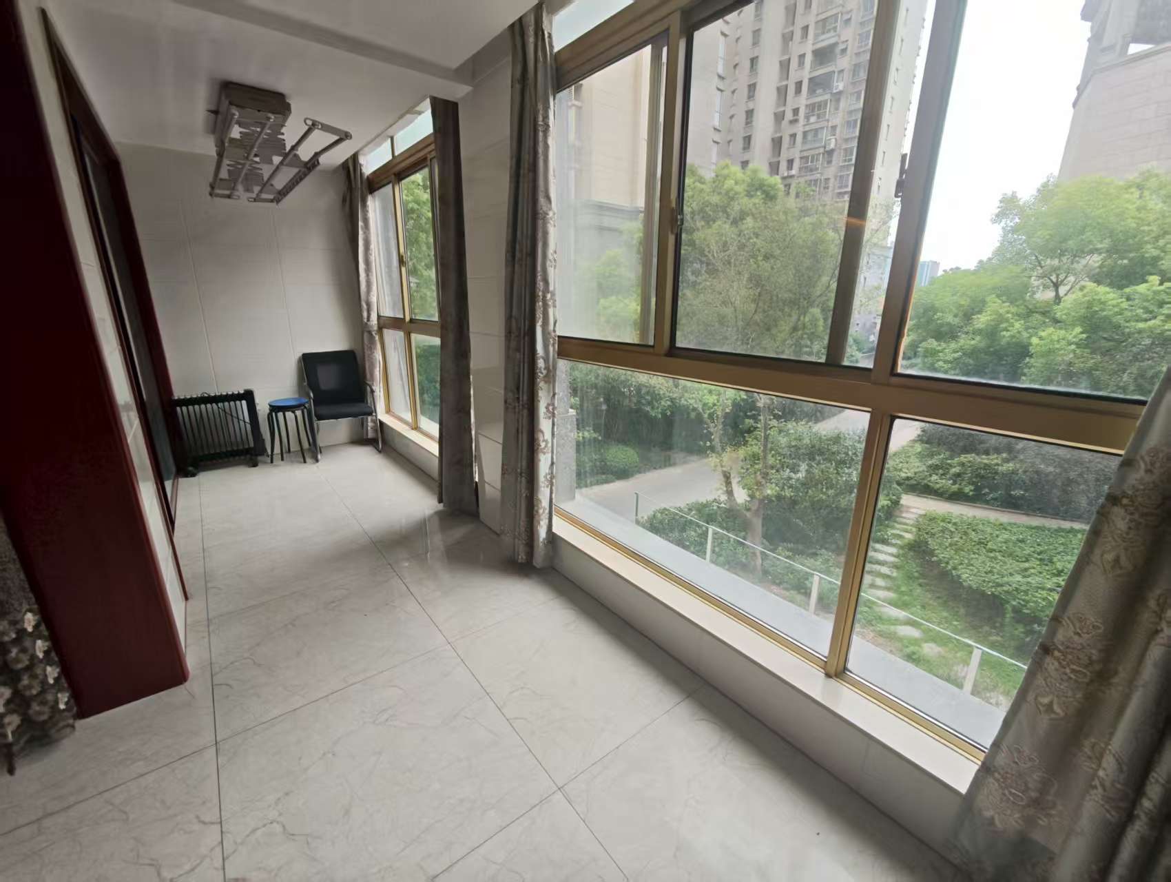 恒盛豪庭 3室2厅1卫 125.52m&sup2;
