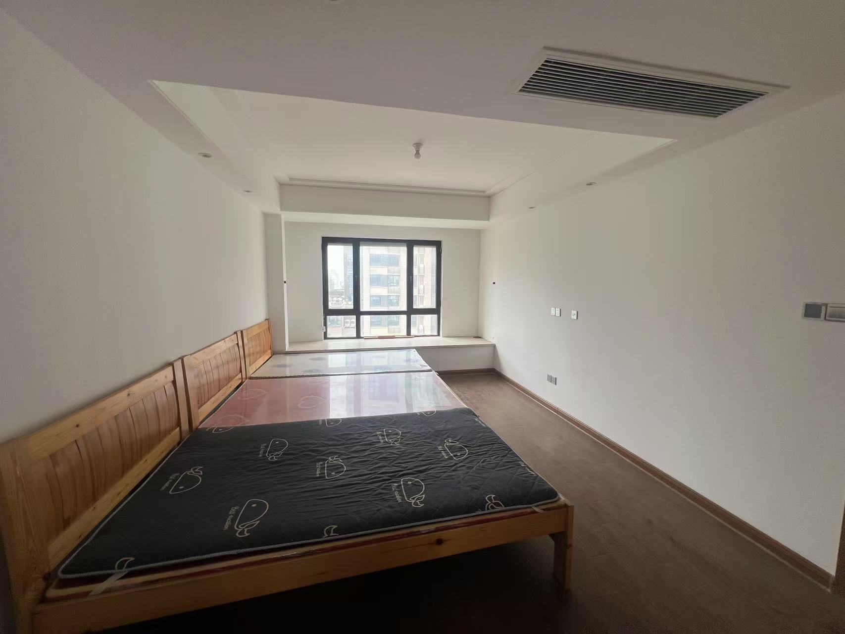 铂金时代 4室2厅2卫 137.00m&sup2;