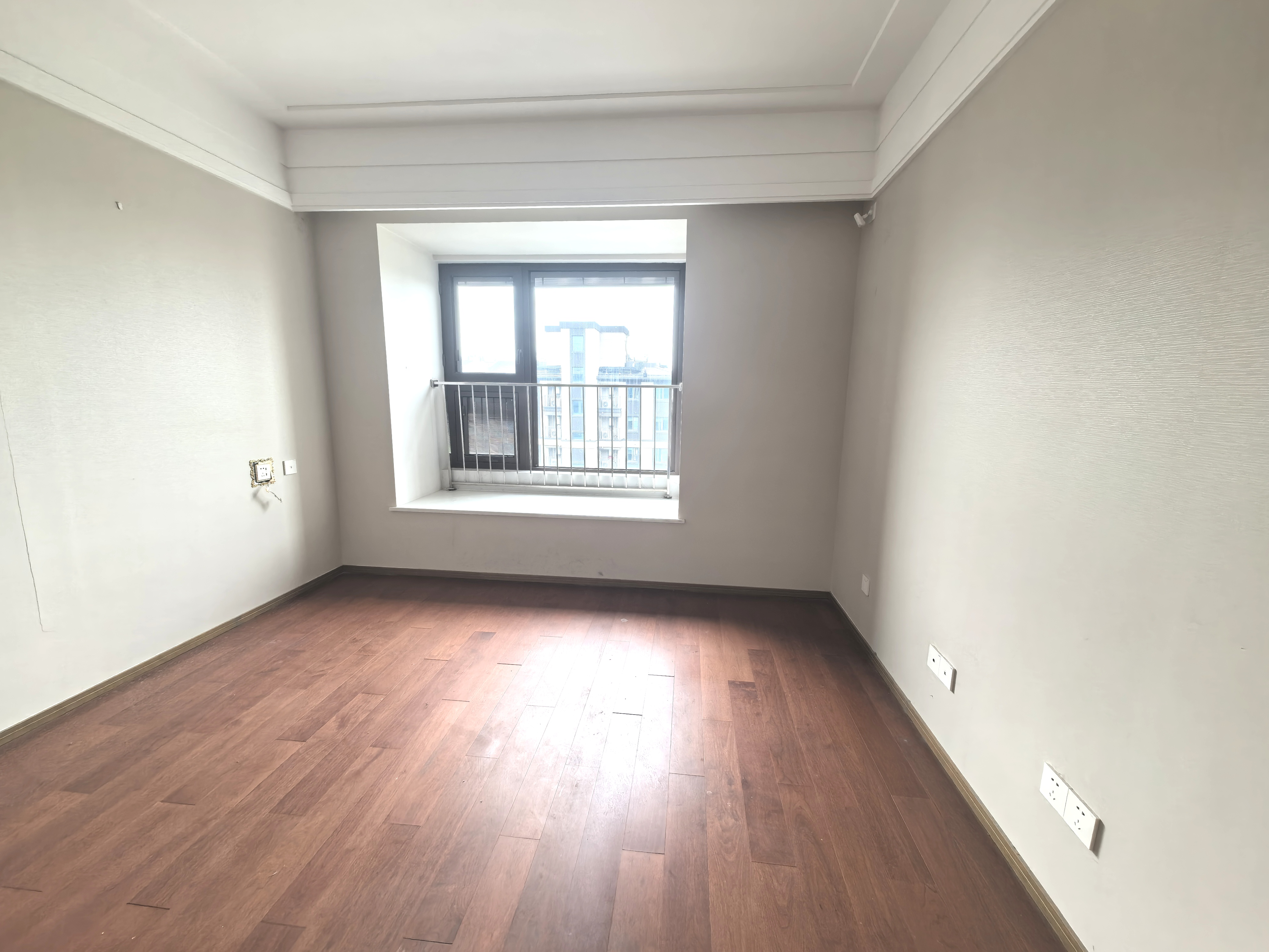 圆融玺悦 3室2厅1卫 130.98m&sup2;