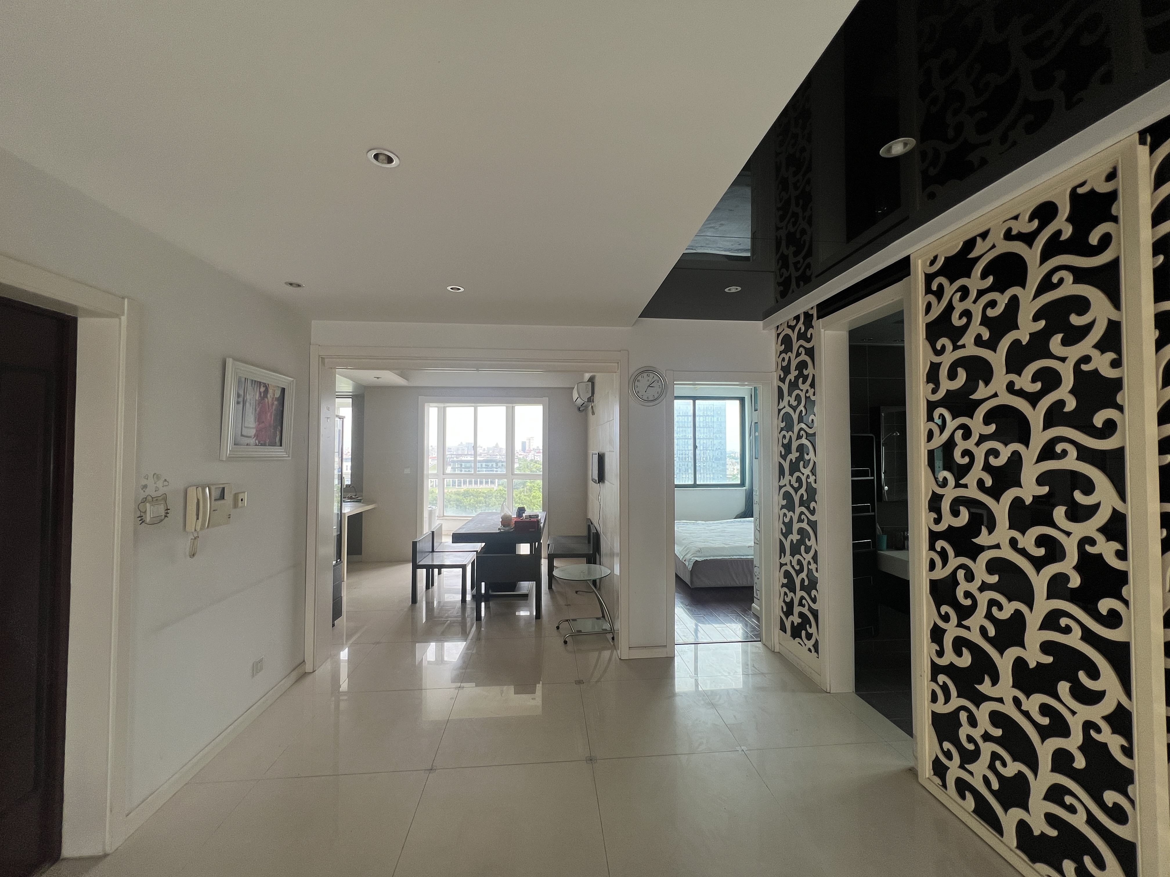 江海皇都私家花园 3室2厅2卫 154m²
