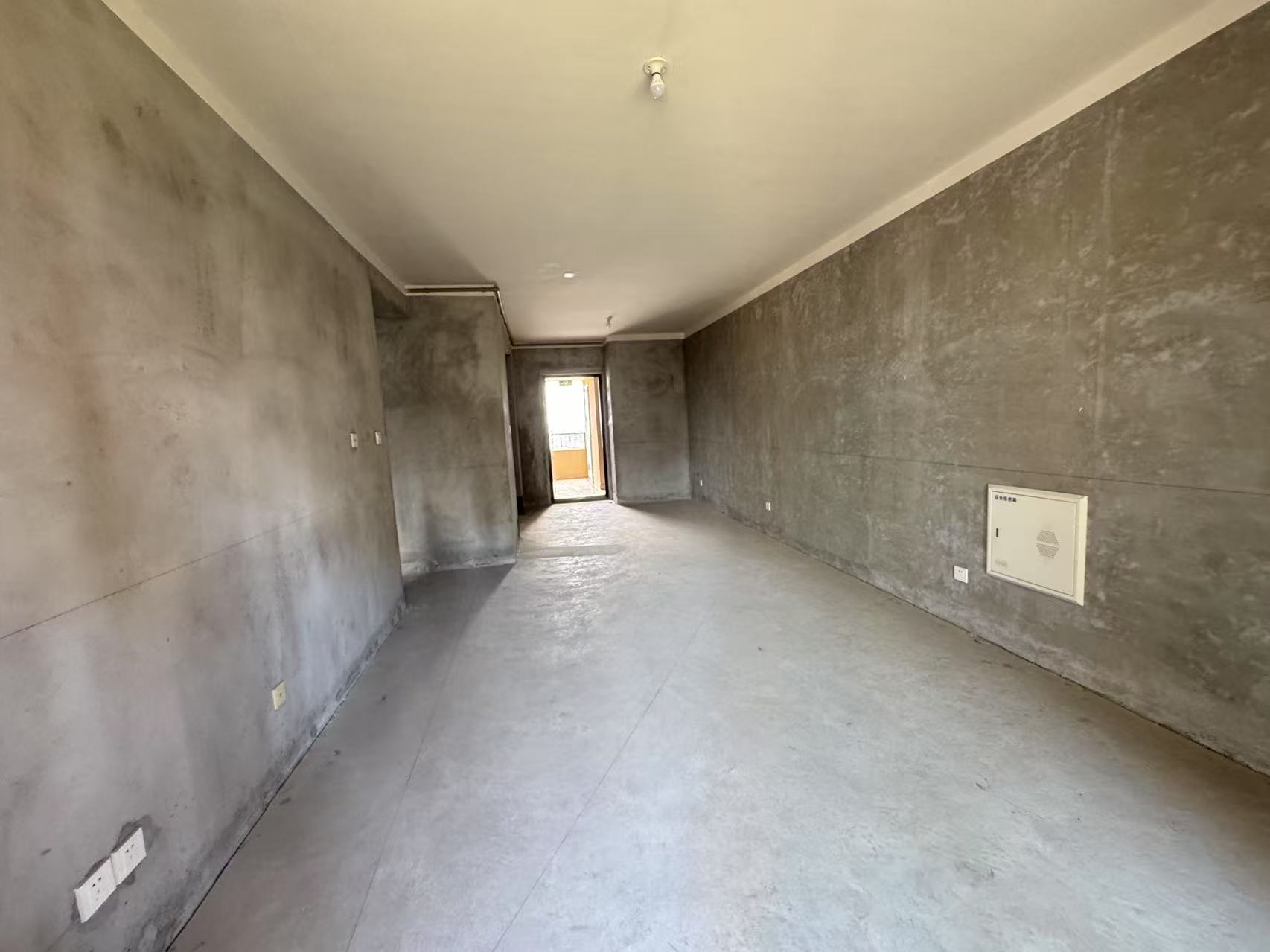 保利香槟国际 3室2厅2卫 106m&sup2;