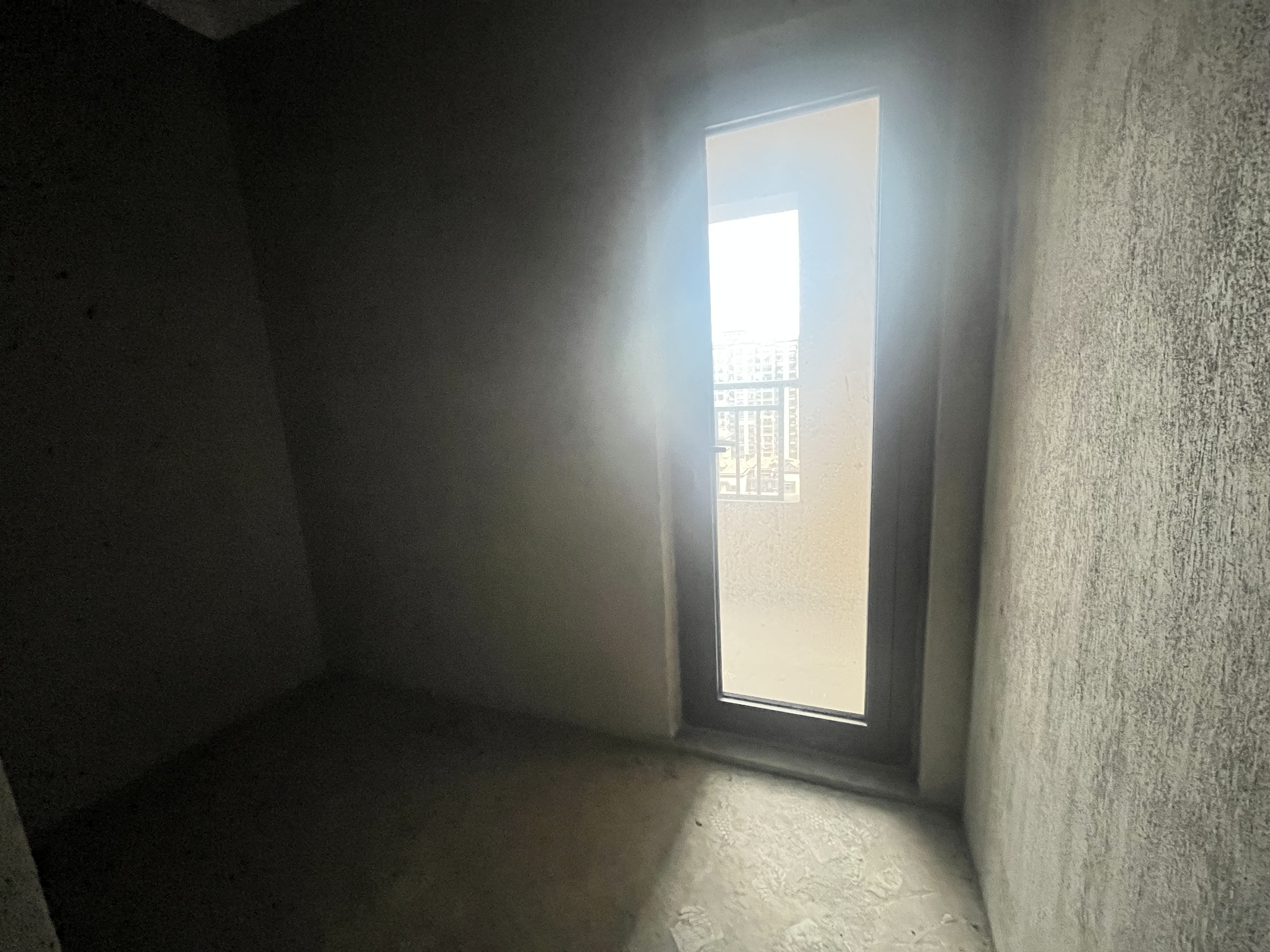华强城四期 4室2厅2卫 142.14m&sup2;