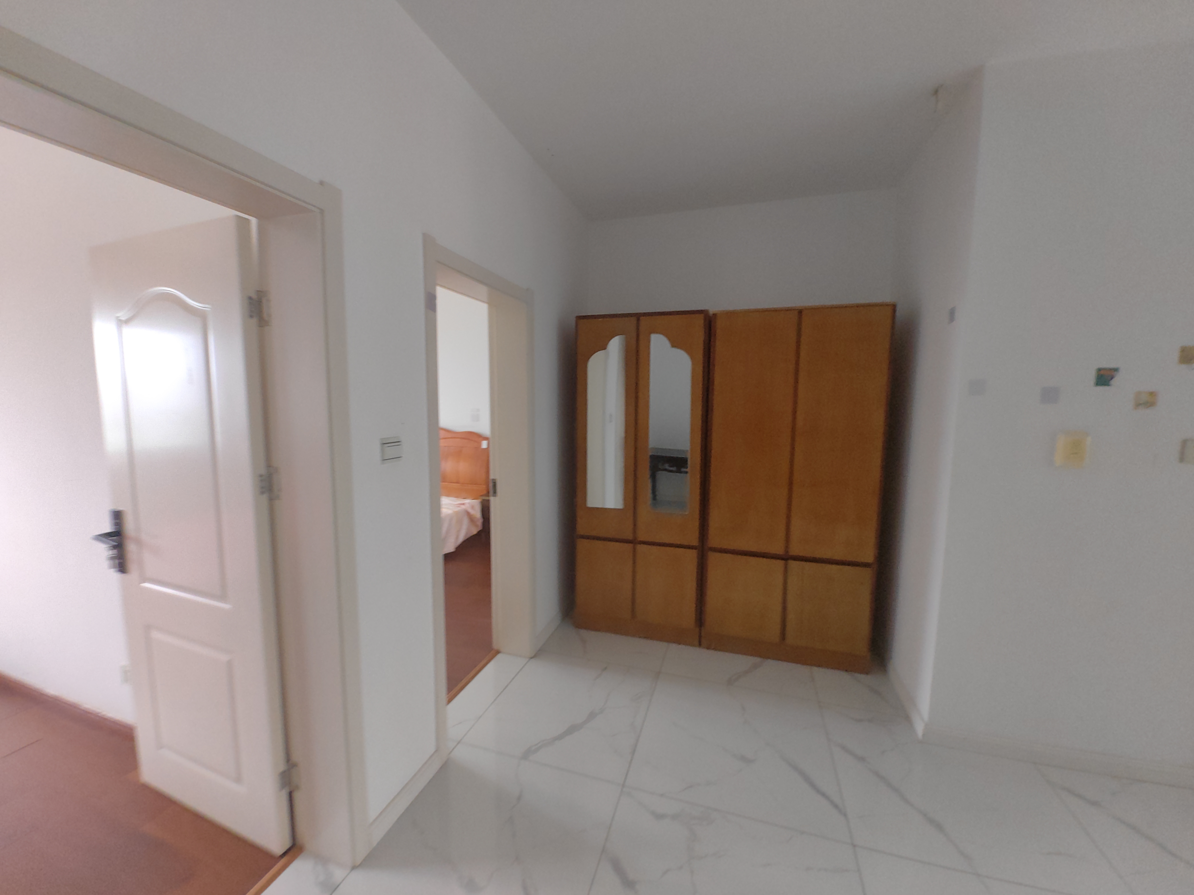 天香苑 2室1厅1卫 83m&sup2;
