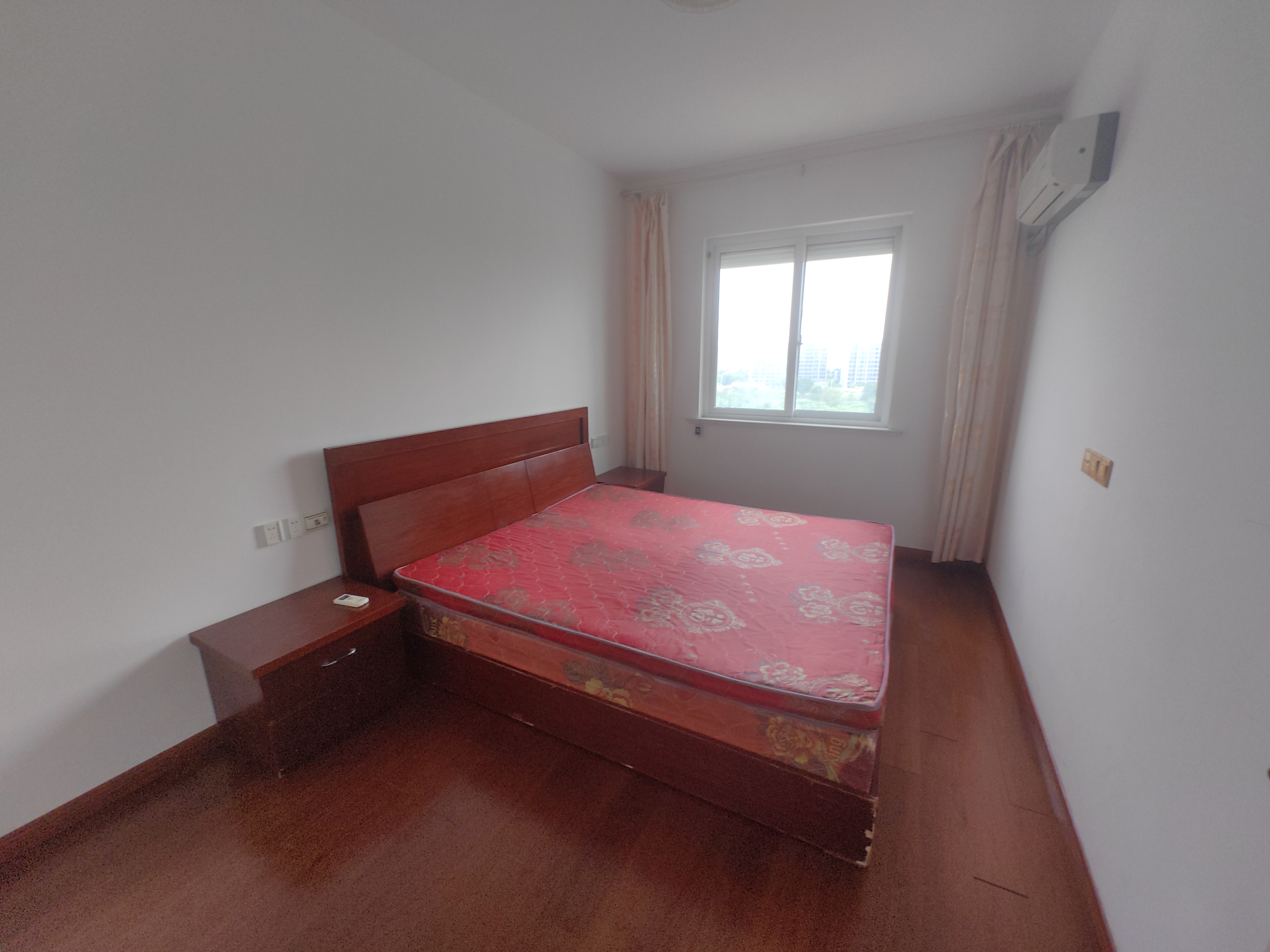 天香苑 2室1厅1卫 83m&sup2;