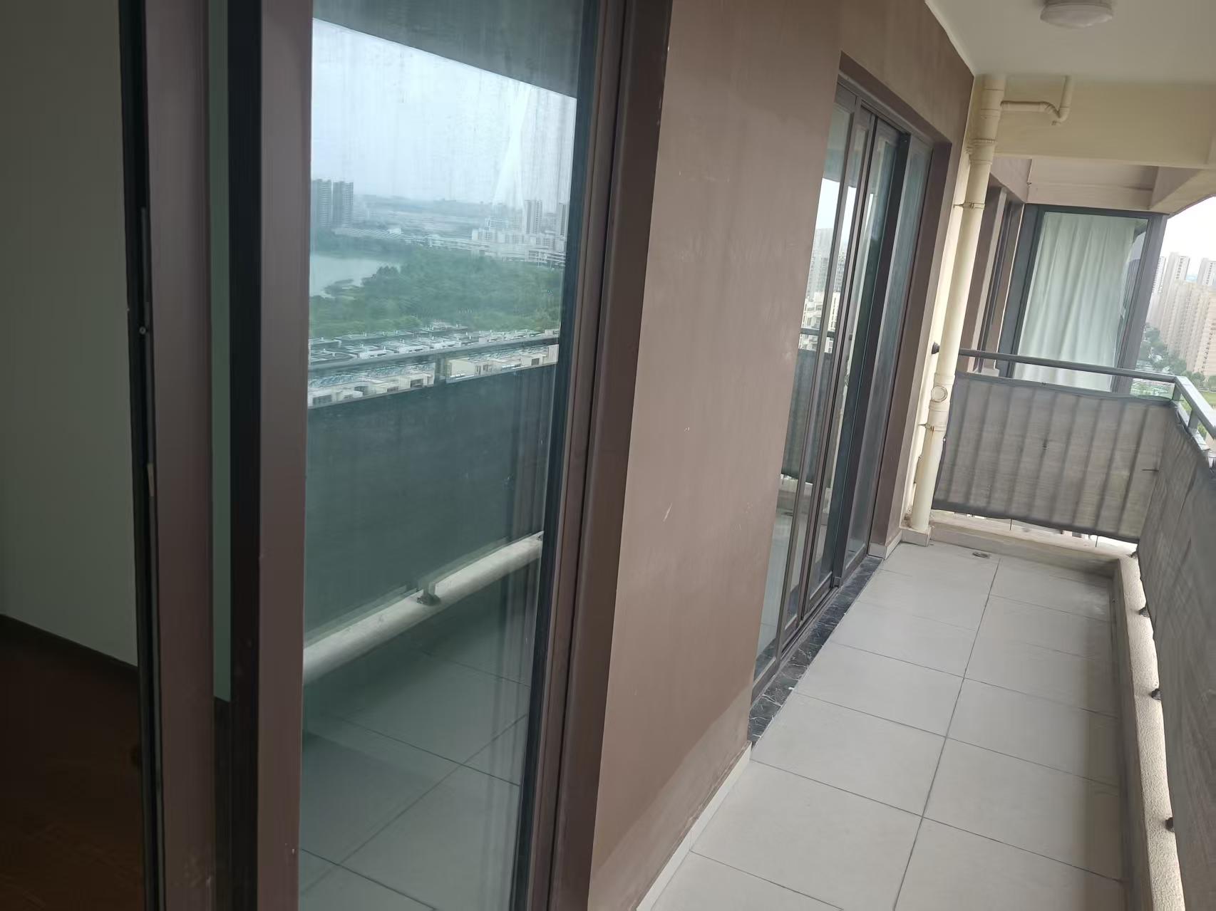 春风南岸西园 4室2厅2卫 140.79m&sup2;