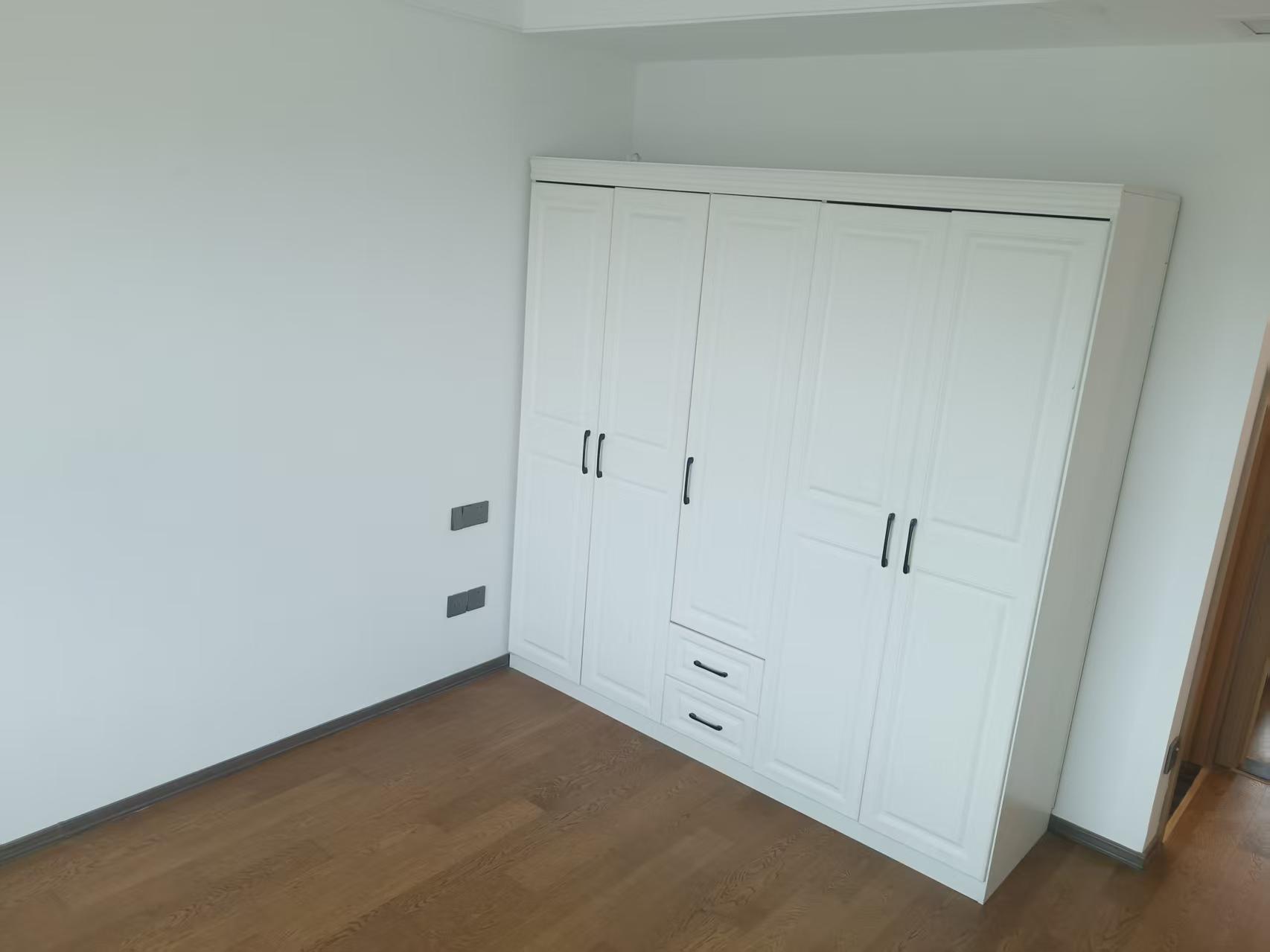 春风南岸西园 4室2厅2卫 140.79m&sup2;