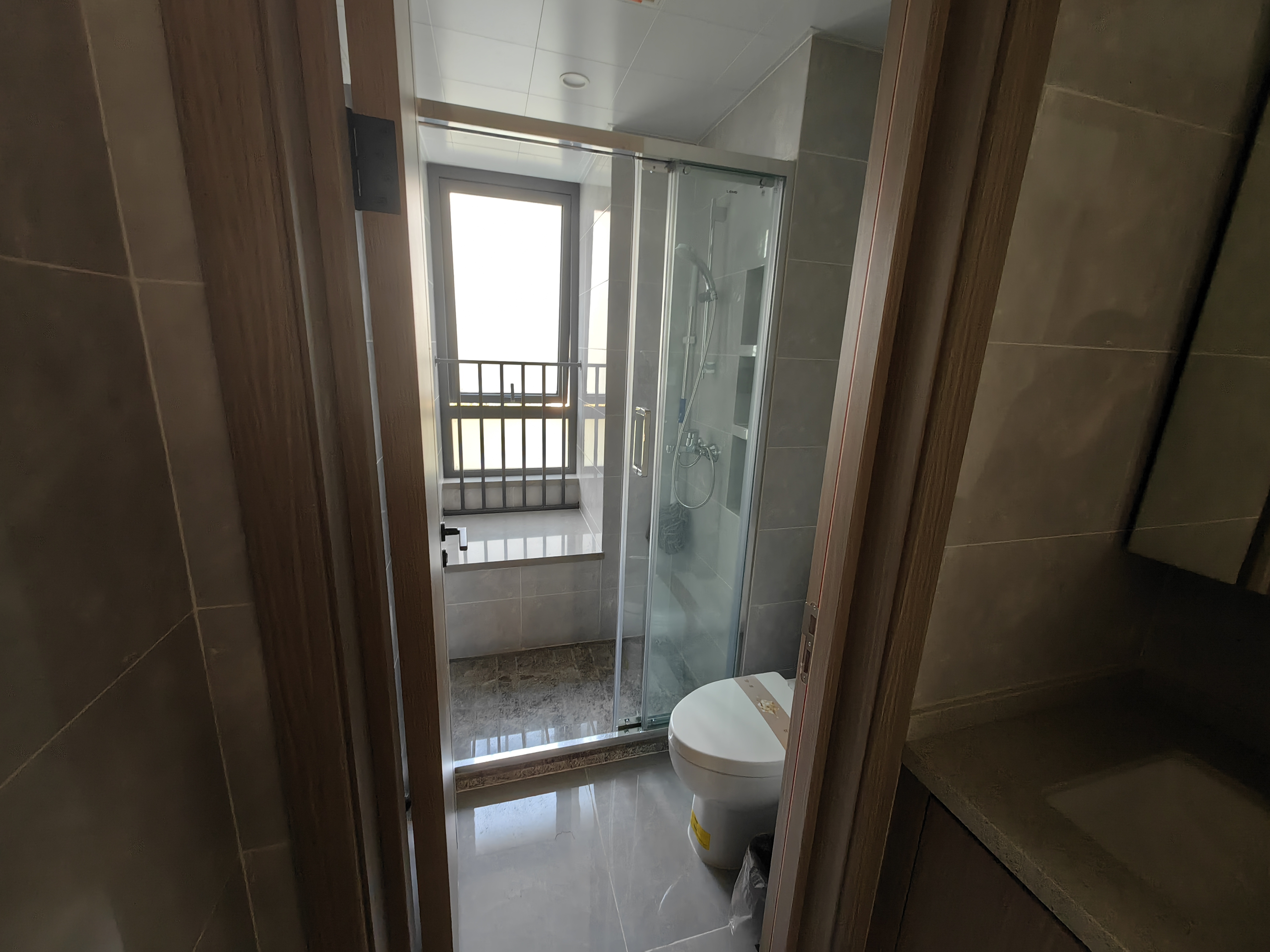 东升旭辉中心 3室2厅2卫 120m&sup2;
