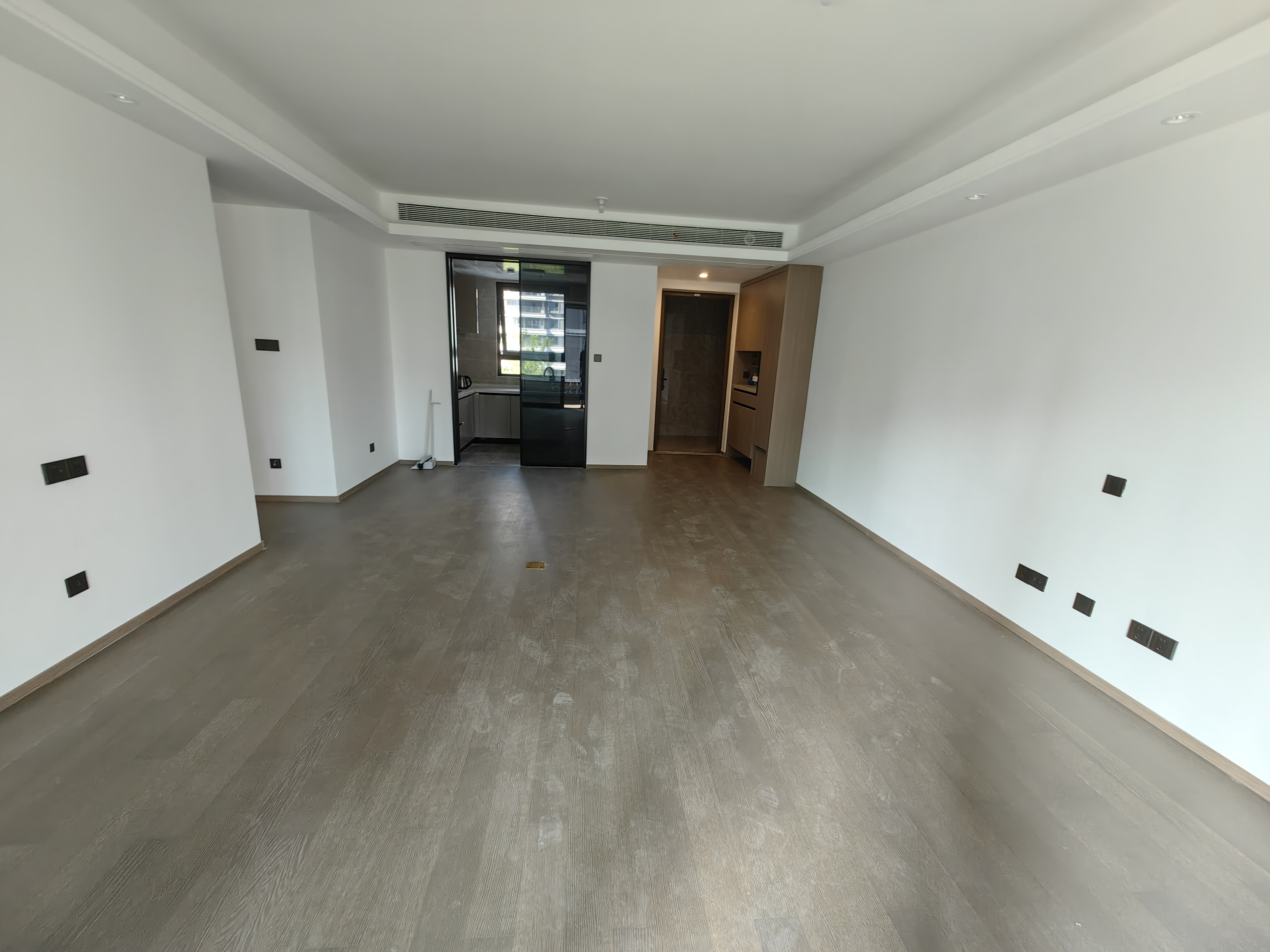 东升旭辉中心 3室2厅2卫 120m&sup2;