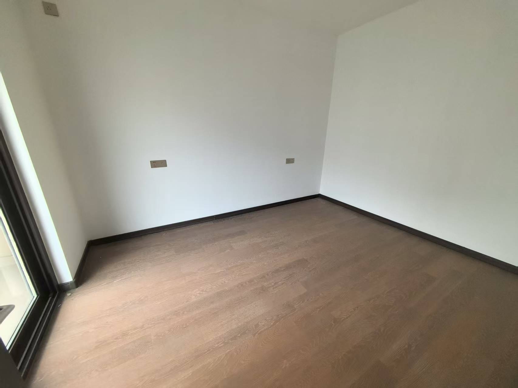 卓越万科新都会 3室2厅1卫 101m&sup2;