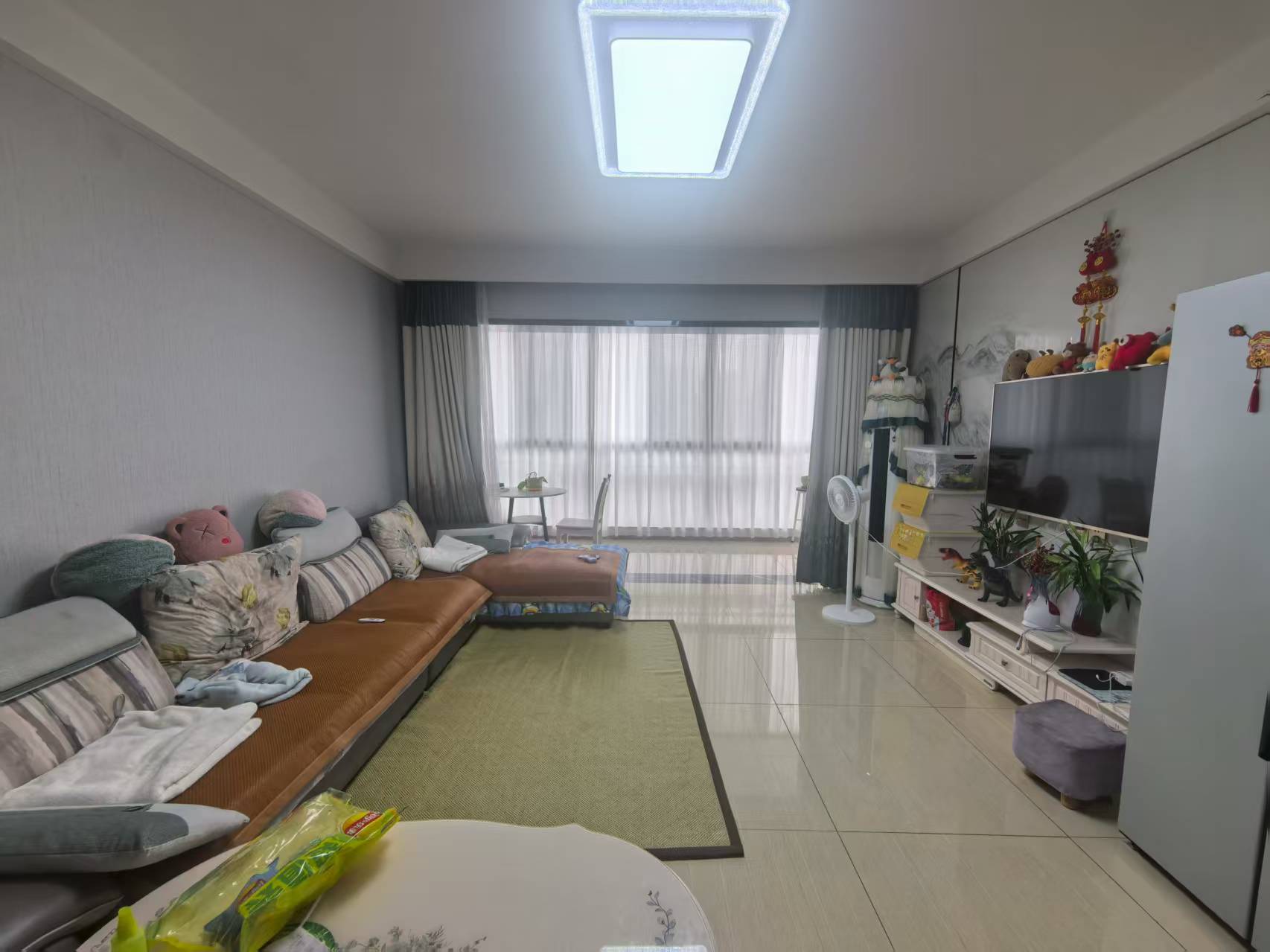 卓越万科新都会 4室2厅2卫 144m&sup2;