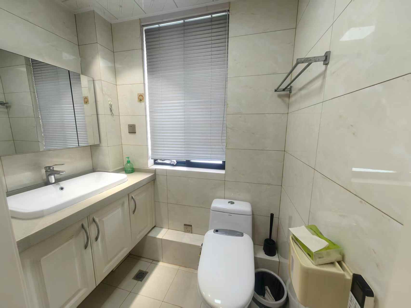 冠城大通棕榈湾 3室2厅2卫 134m&sup2;