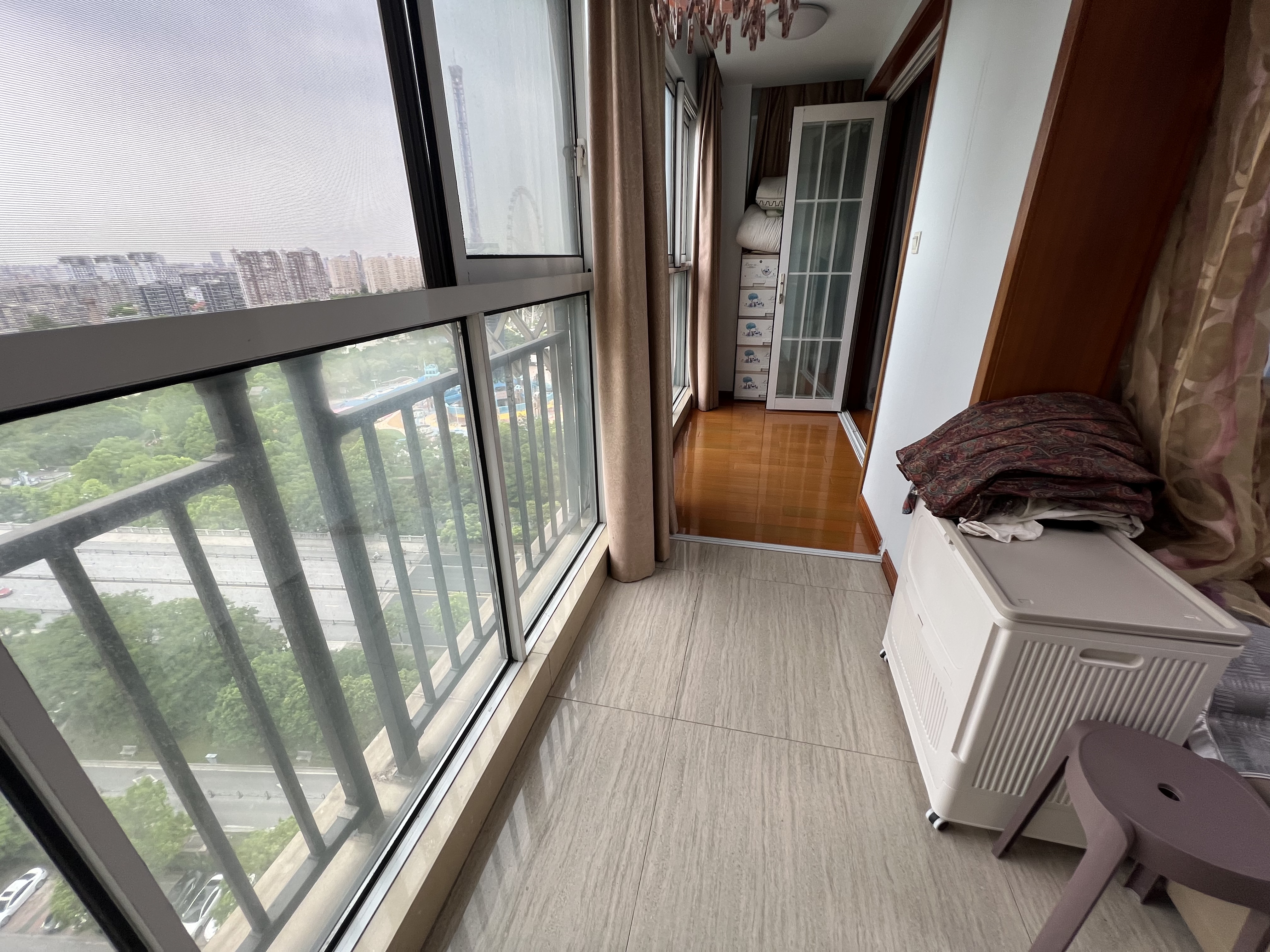华强城一期 3室2厅1卫 101.43m&sup2;