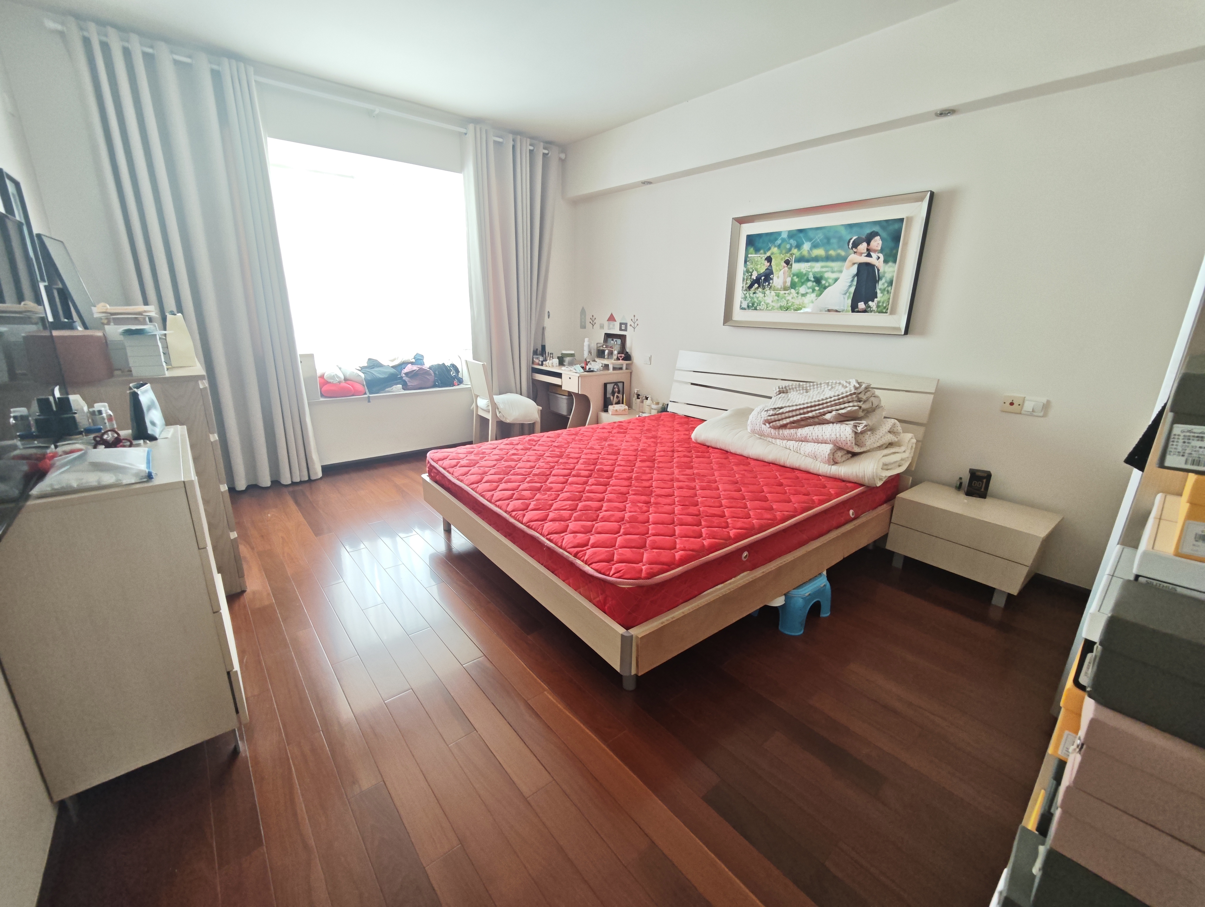 新城小区 3室2厅2卫 146m&sup2;