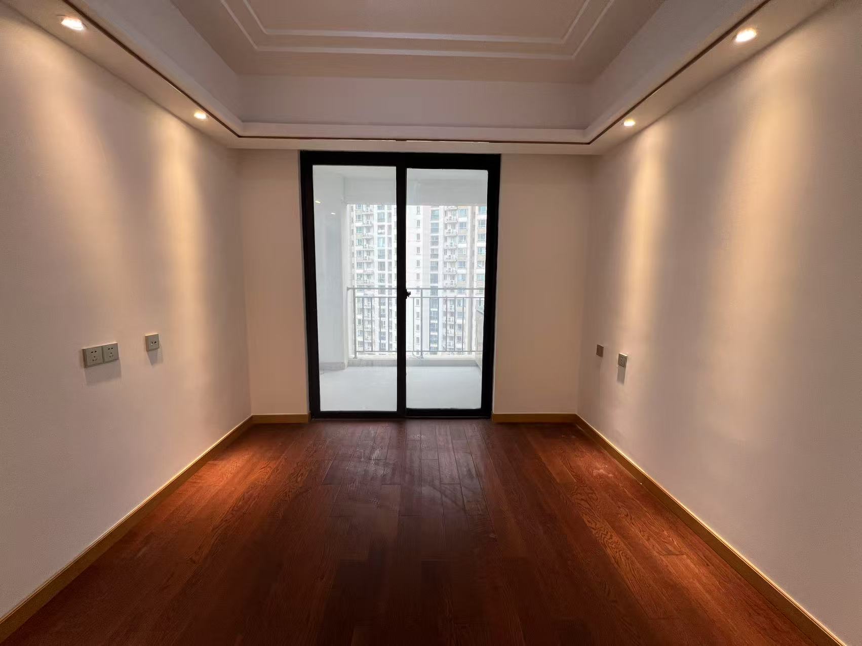 中南世纪花城三期 4室2厅2卫 146.08m&sup2;