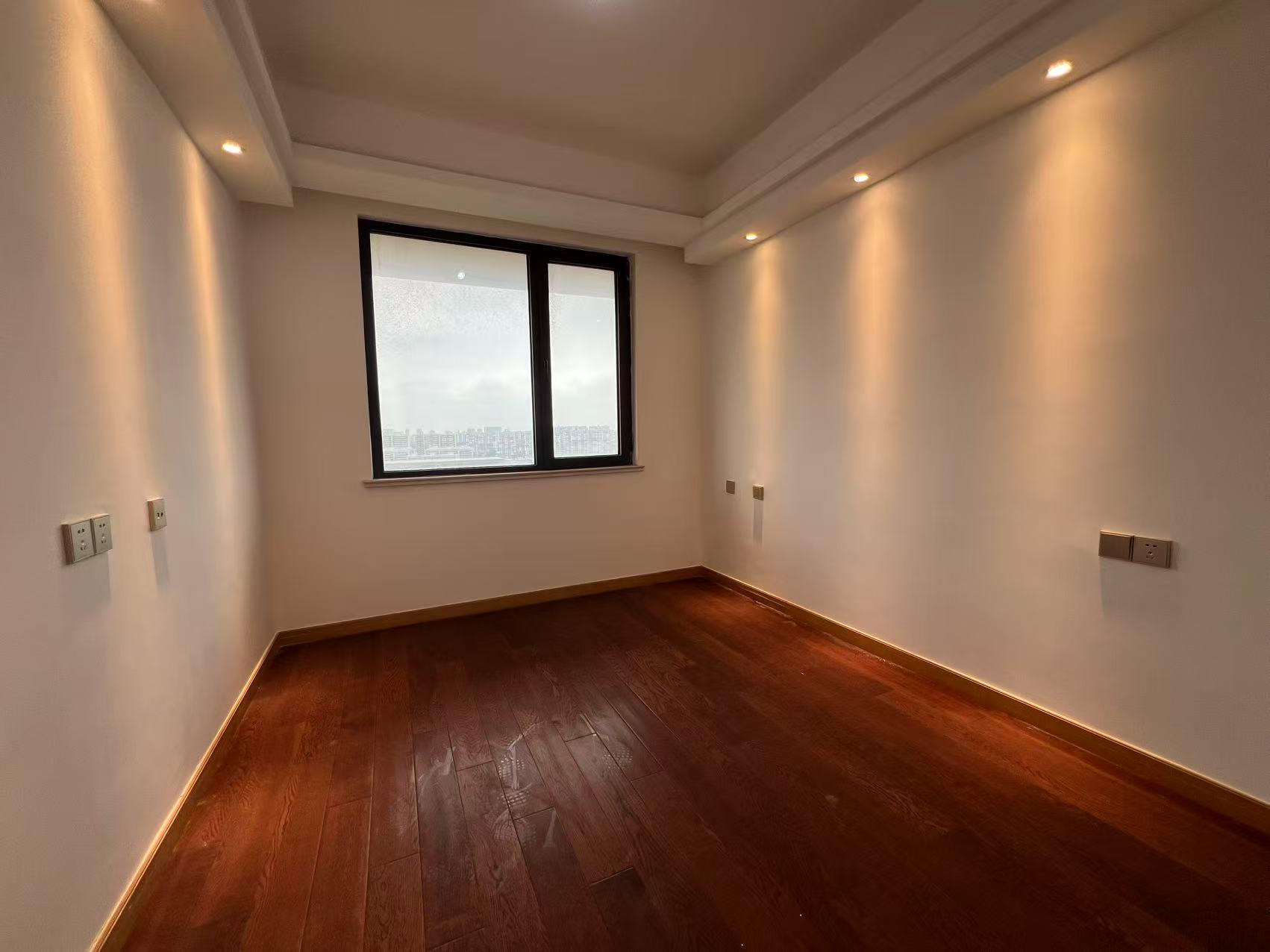 中南世纪花城三期 4室2厅2卫 146.08m&sup2;