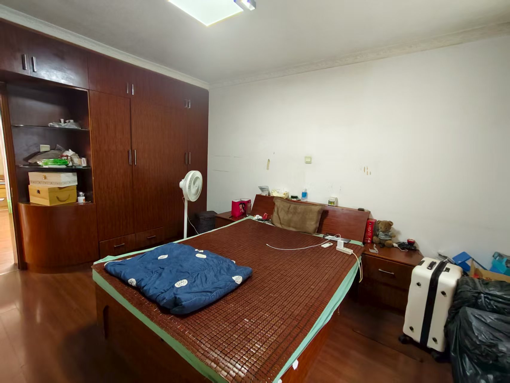 五山花苑 3室1厅1卫 104m&sup2;