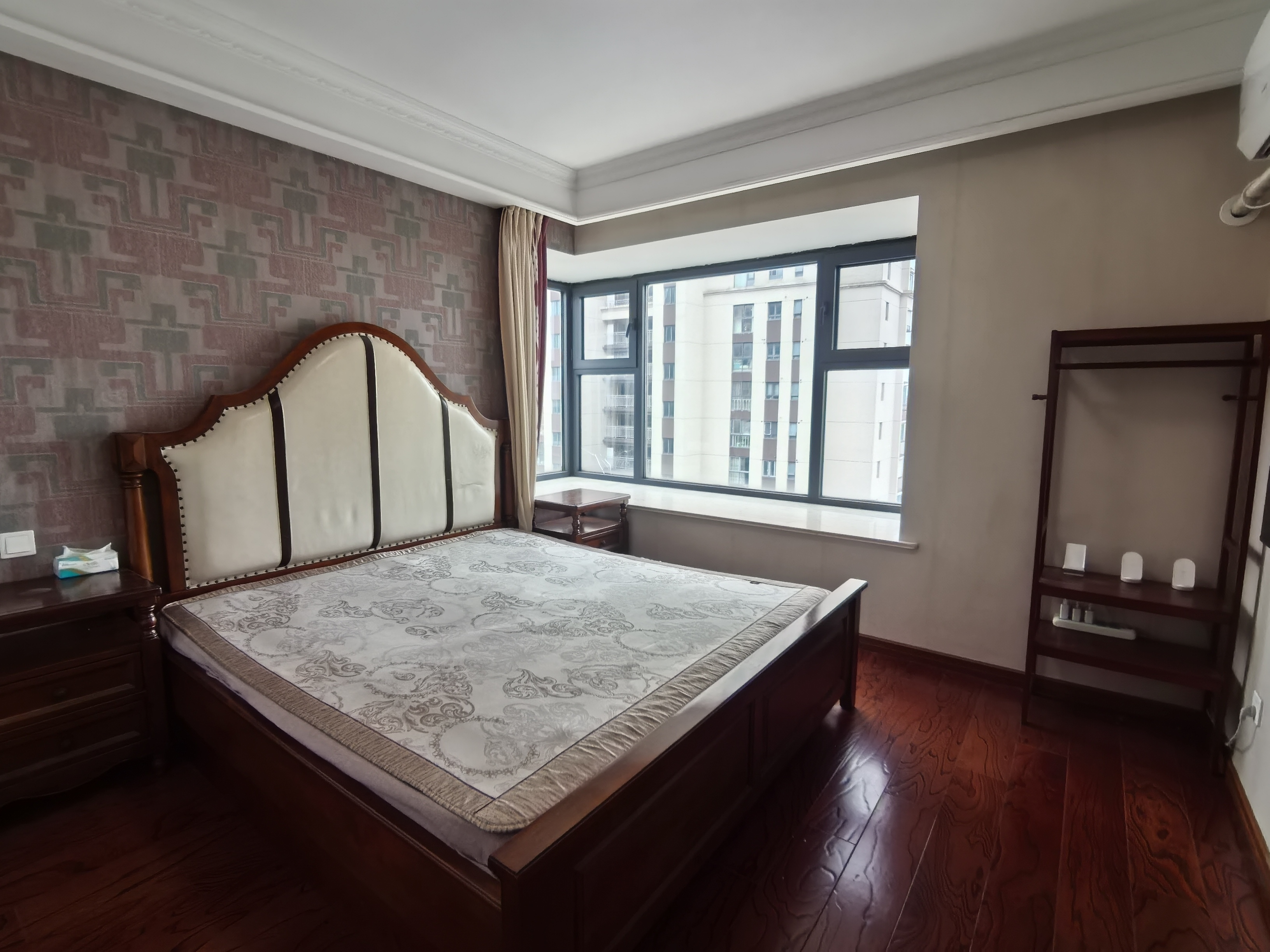 万达华府 3室2厅2卫 120.22m&sup2;