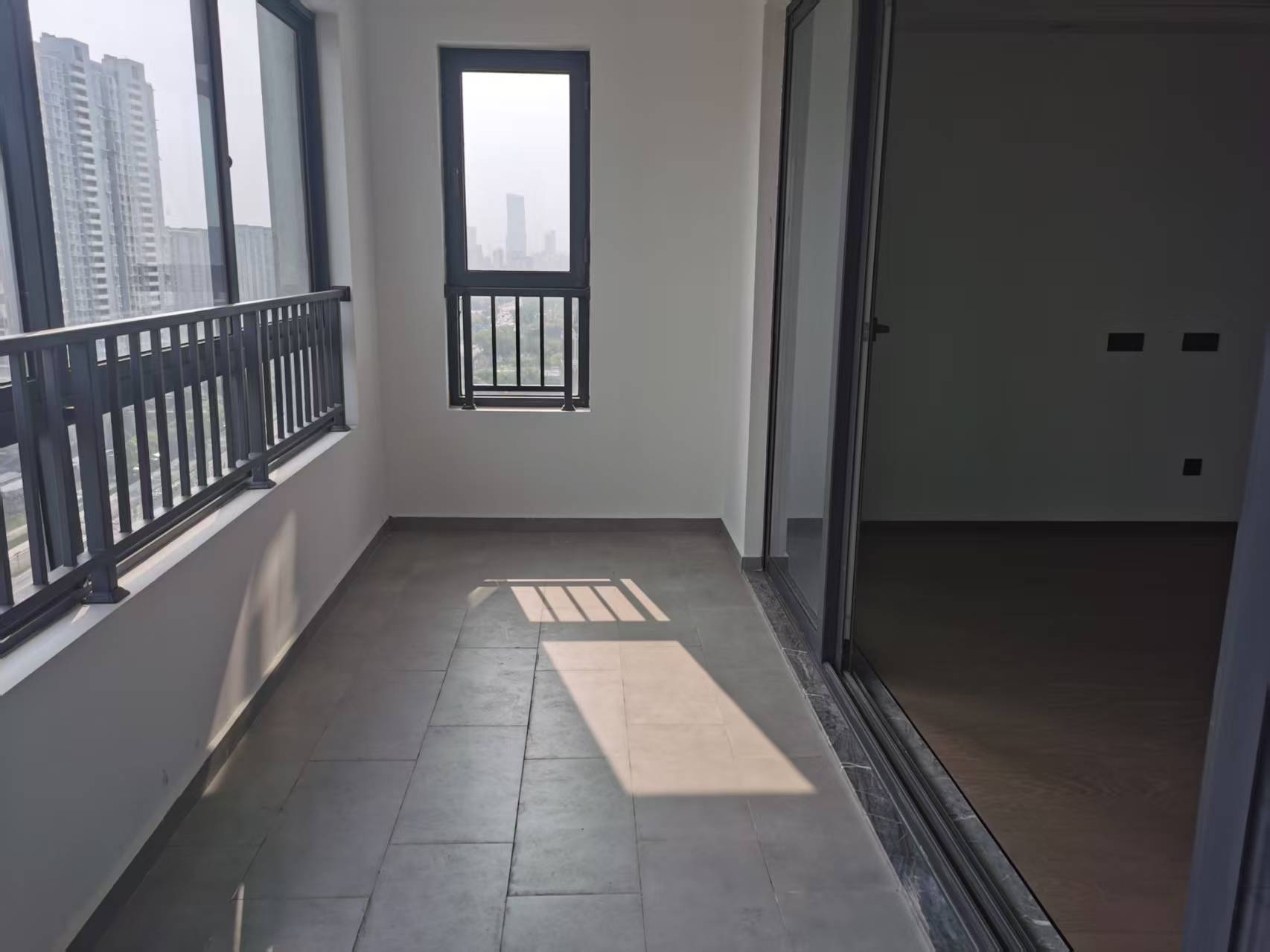 中铁逸都 3室2厅1卫 117.12m&sup2;