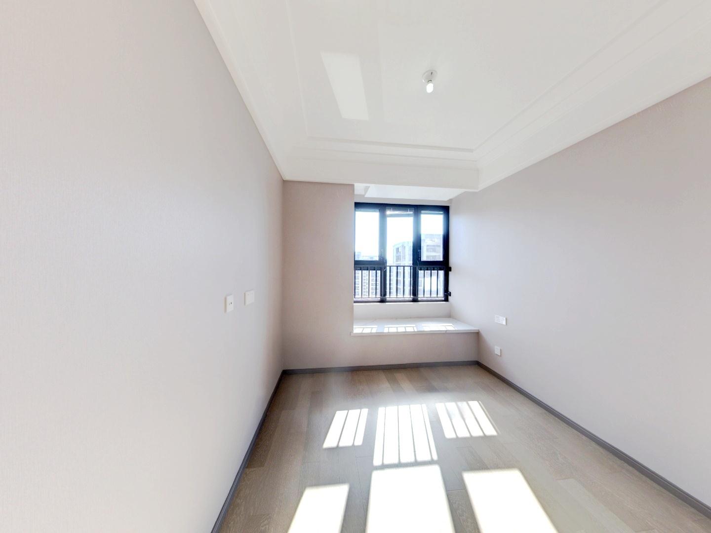 绿城&middot;诚园 4室2厅2卫 159.96m&sup2;