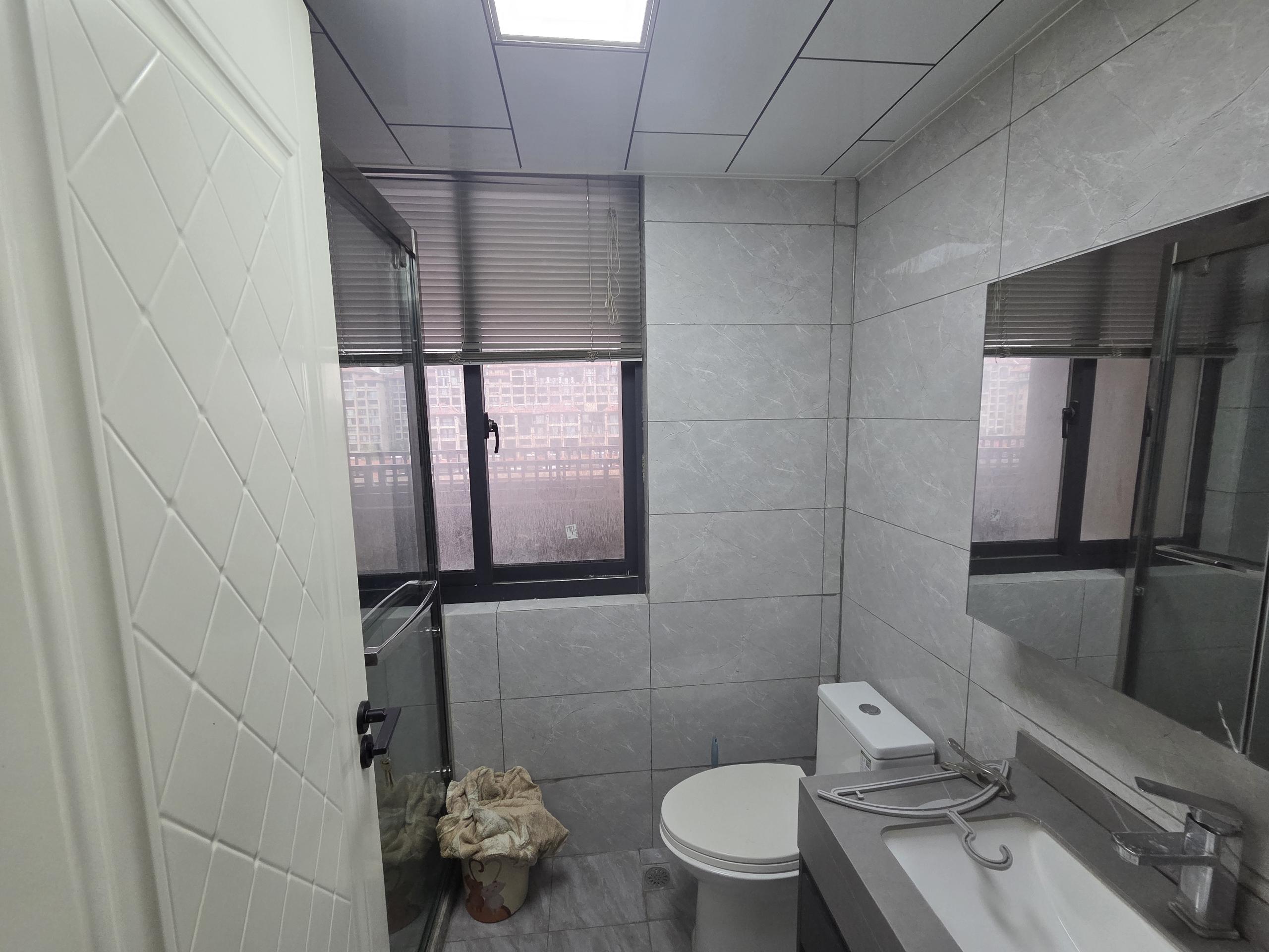 美佳盛庭 3室2厅1卫 97.00m&sup2;
