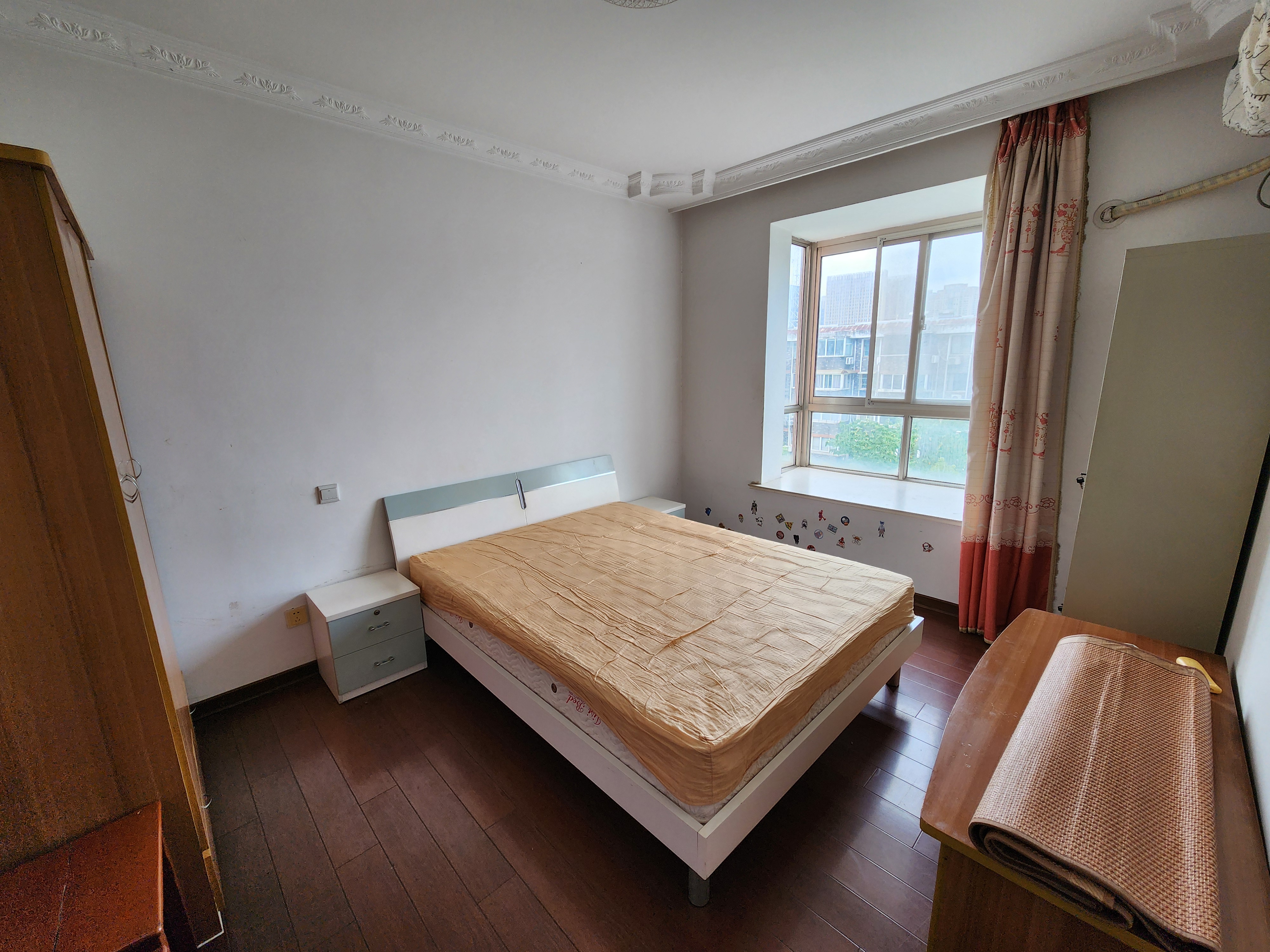 濠滨花园 2室2厅1卫 95m&sup2;