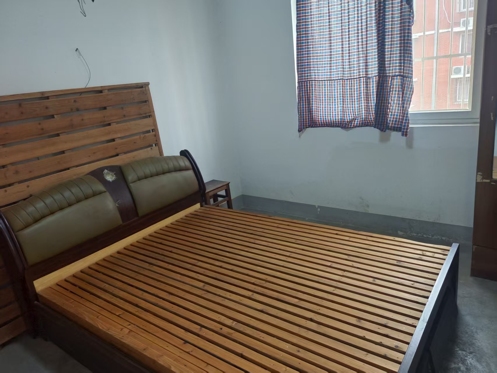 秦灶新村北区 2室1厅1卫 90m&sup2;