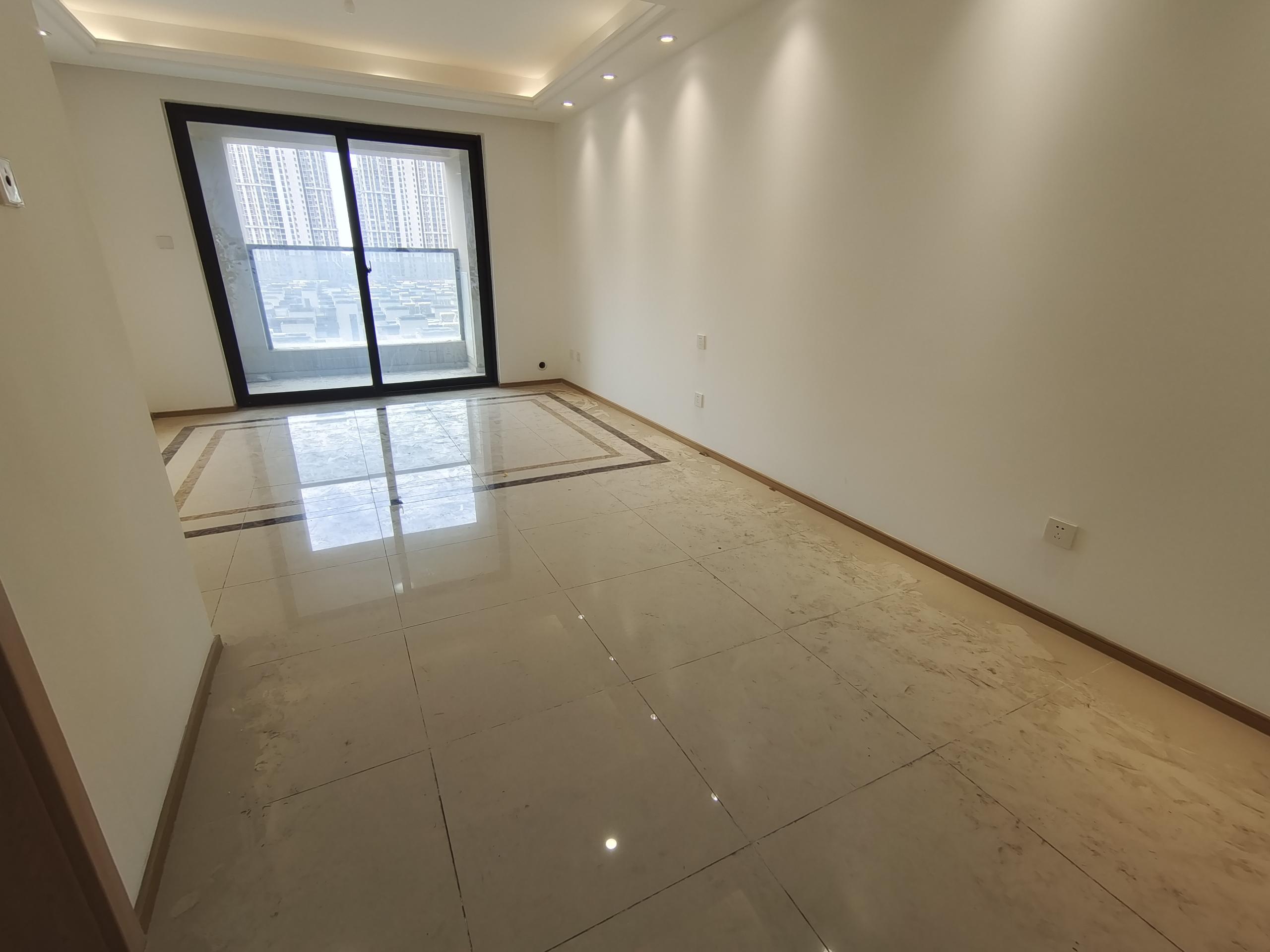 云樾东方 3室2厅1卫 94.82m&sup2;