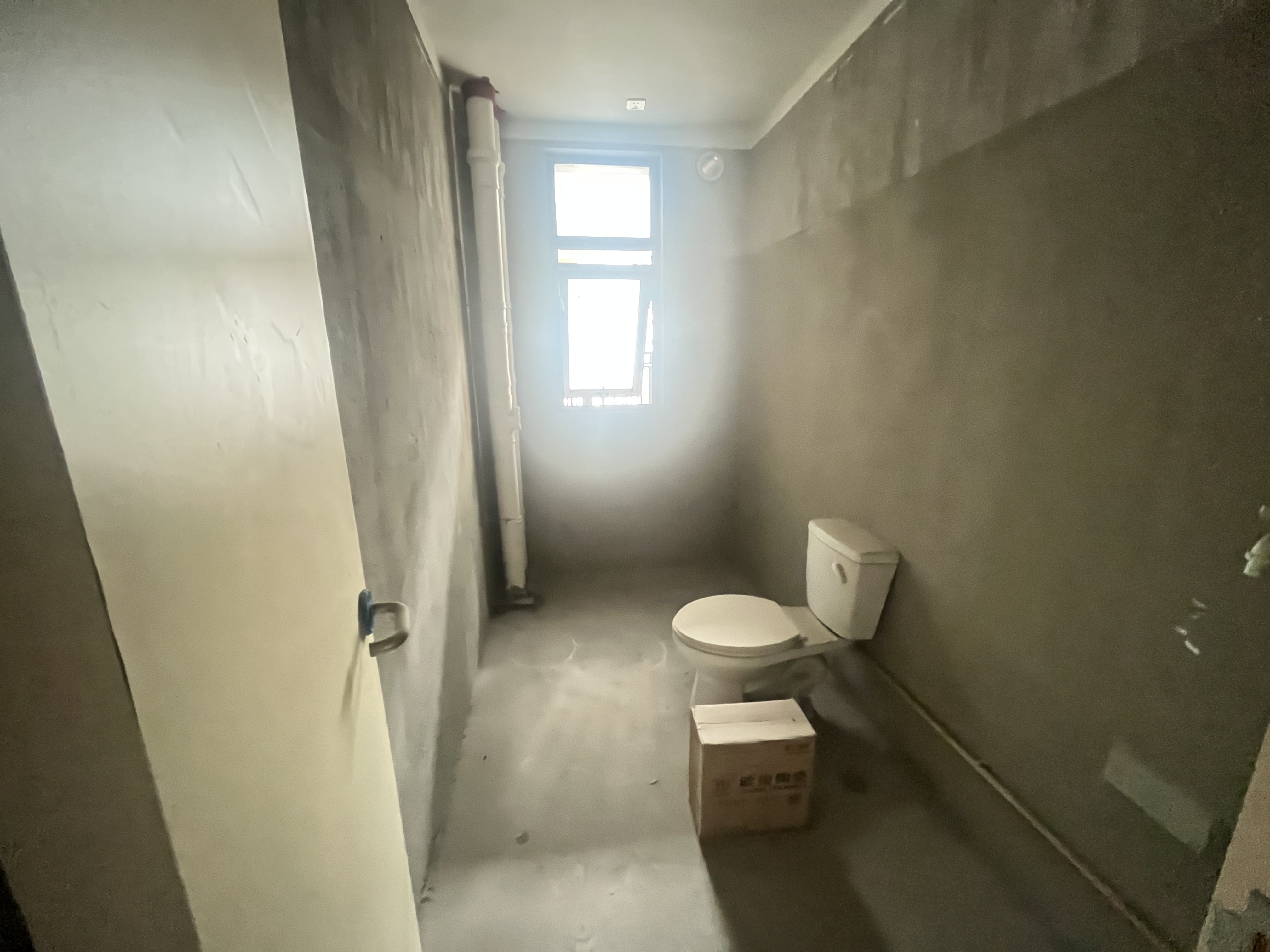 华强城 3室2厅1卫 109.3m&sup2;