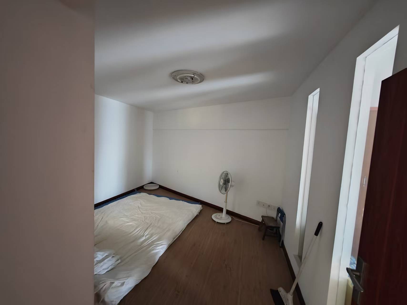 永和佳苑北区 4室2厅2卫 77m&sup2;