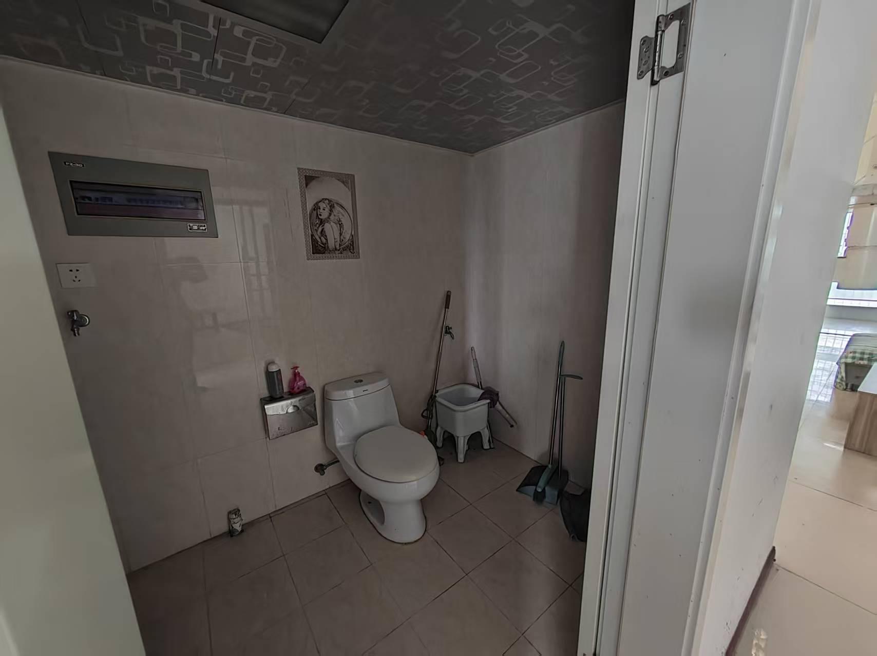 永和佳苑北区 4室2厅2卫 77m&sup2;