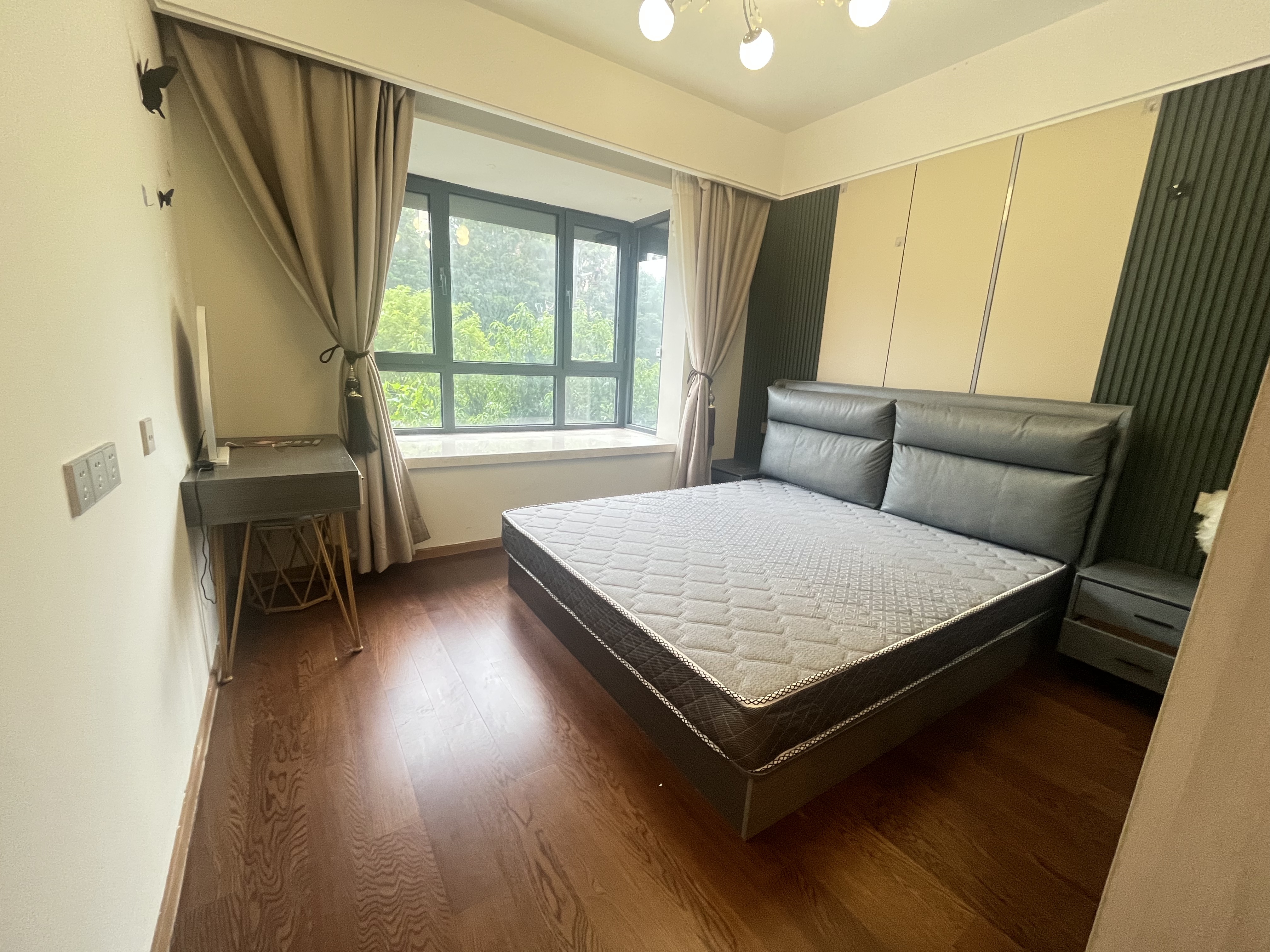 中南漫悦湾 4室2厅2卫 122m&sup2;