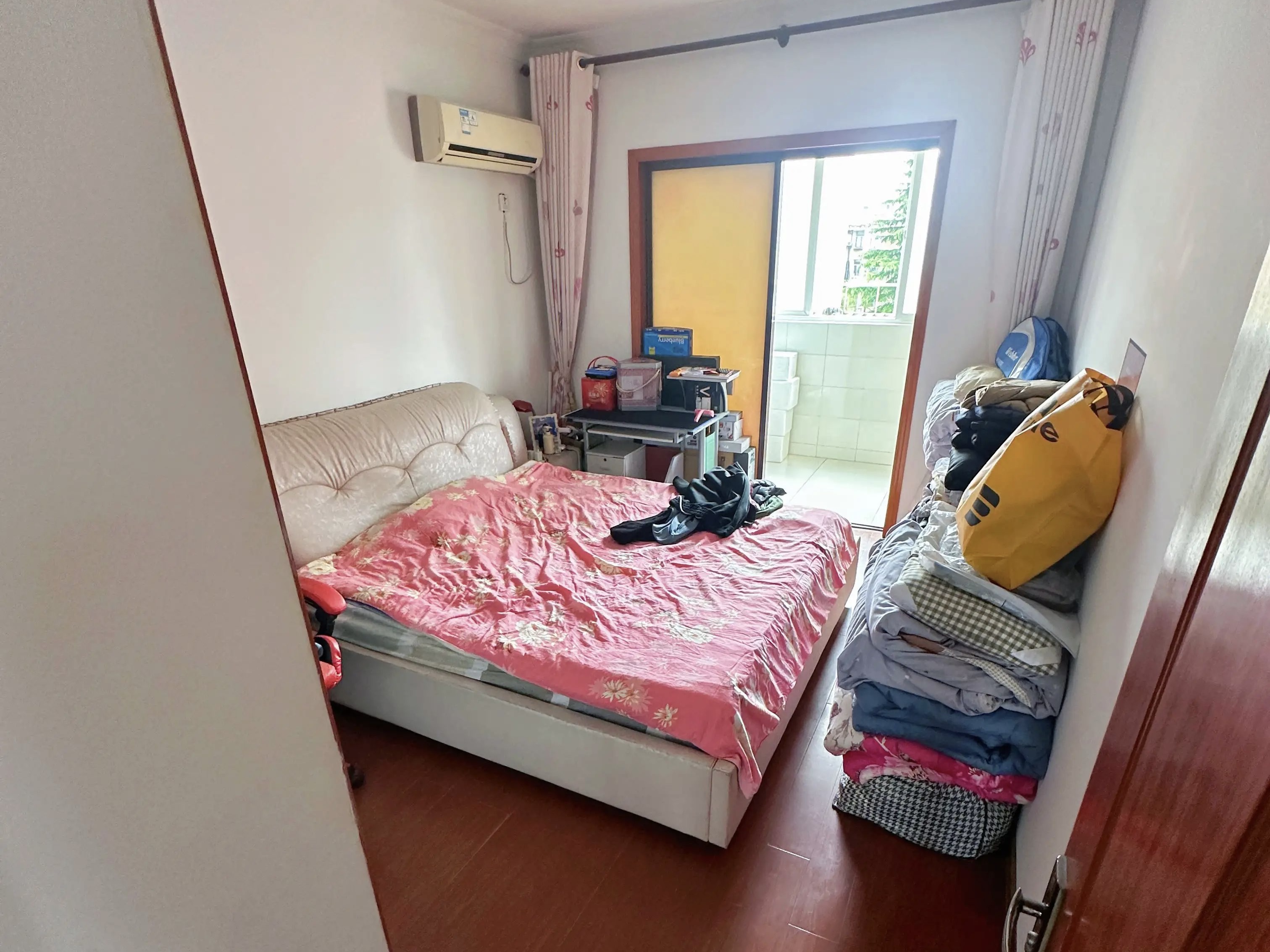 虹南花苑 2室2厅1卫 76.8m&sup2;