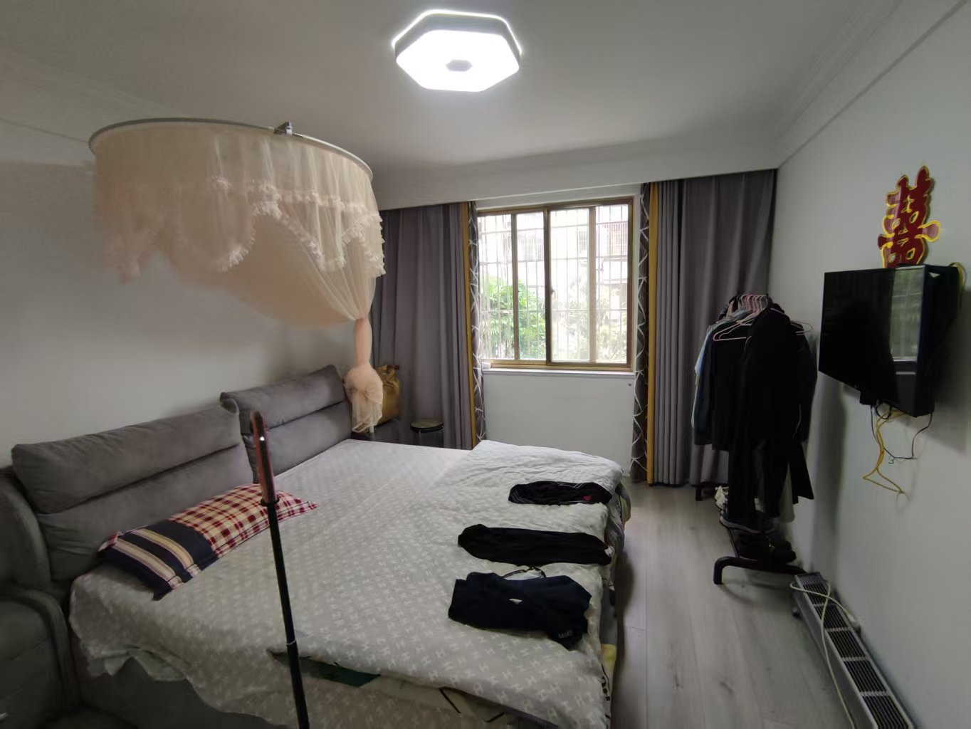 百花南苑 2室1厅1卫 81.24m&sup2;