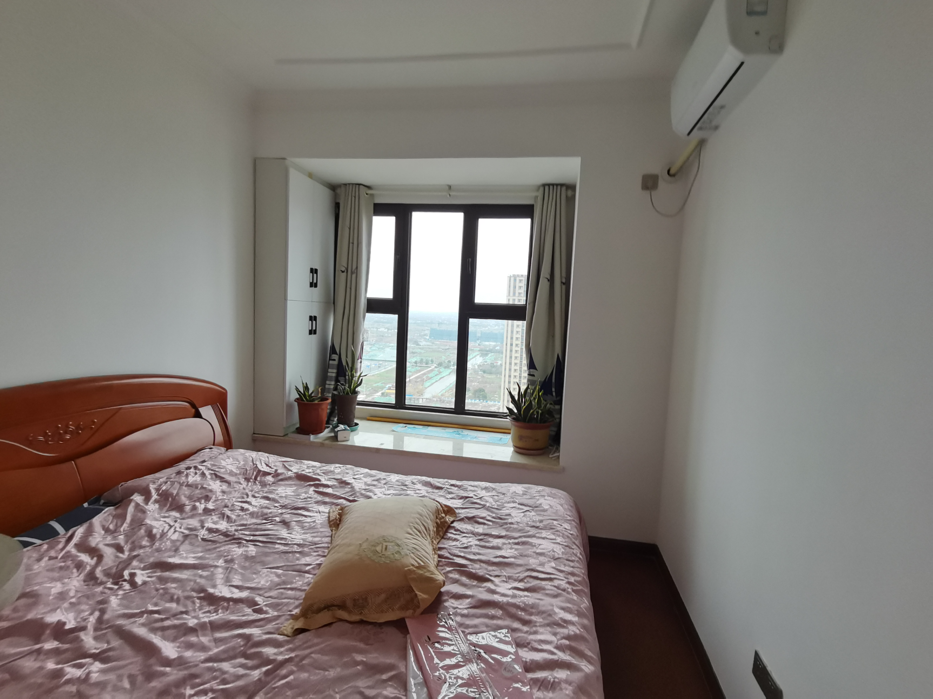 富力院士廷 3室2厅2卫 108m&sup2;