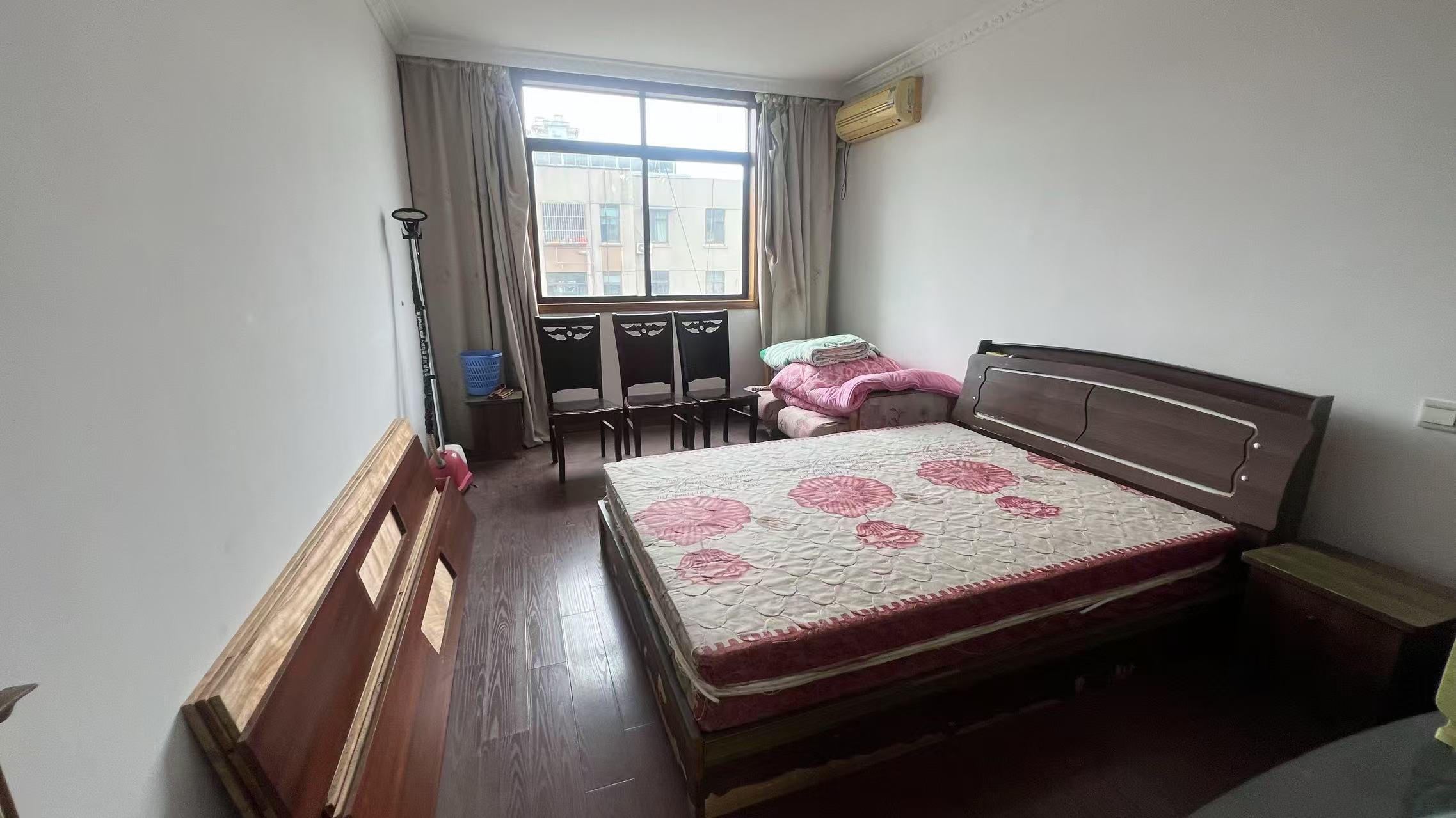 八角亭小区 2室2厅1卫 83.00m&sup2;
