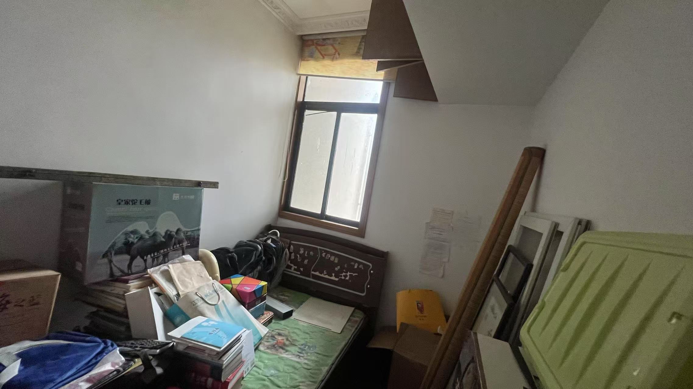 八角亭小区 2室2厅1卫 83.00m&sup2;