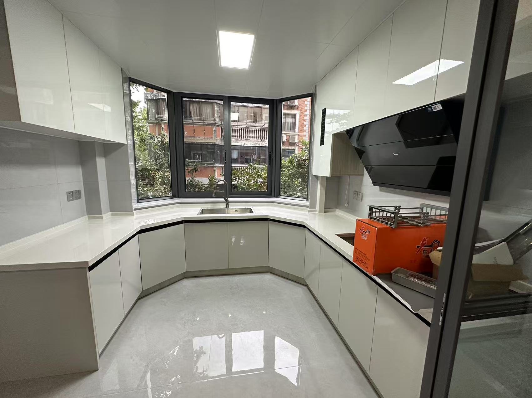 濠滨别业 3室2厅1卫 119.5m&sup2;