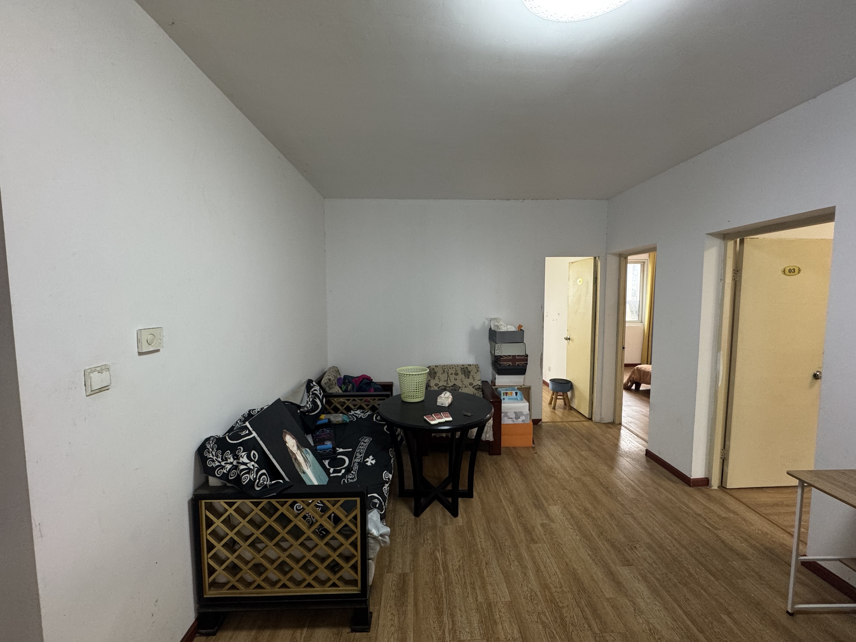 学士府 3室2厅1卫 123m&sup2;
