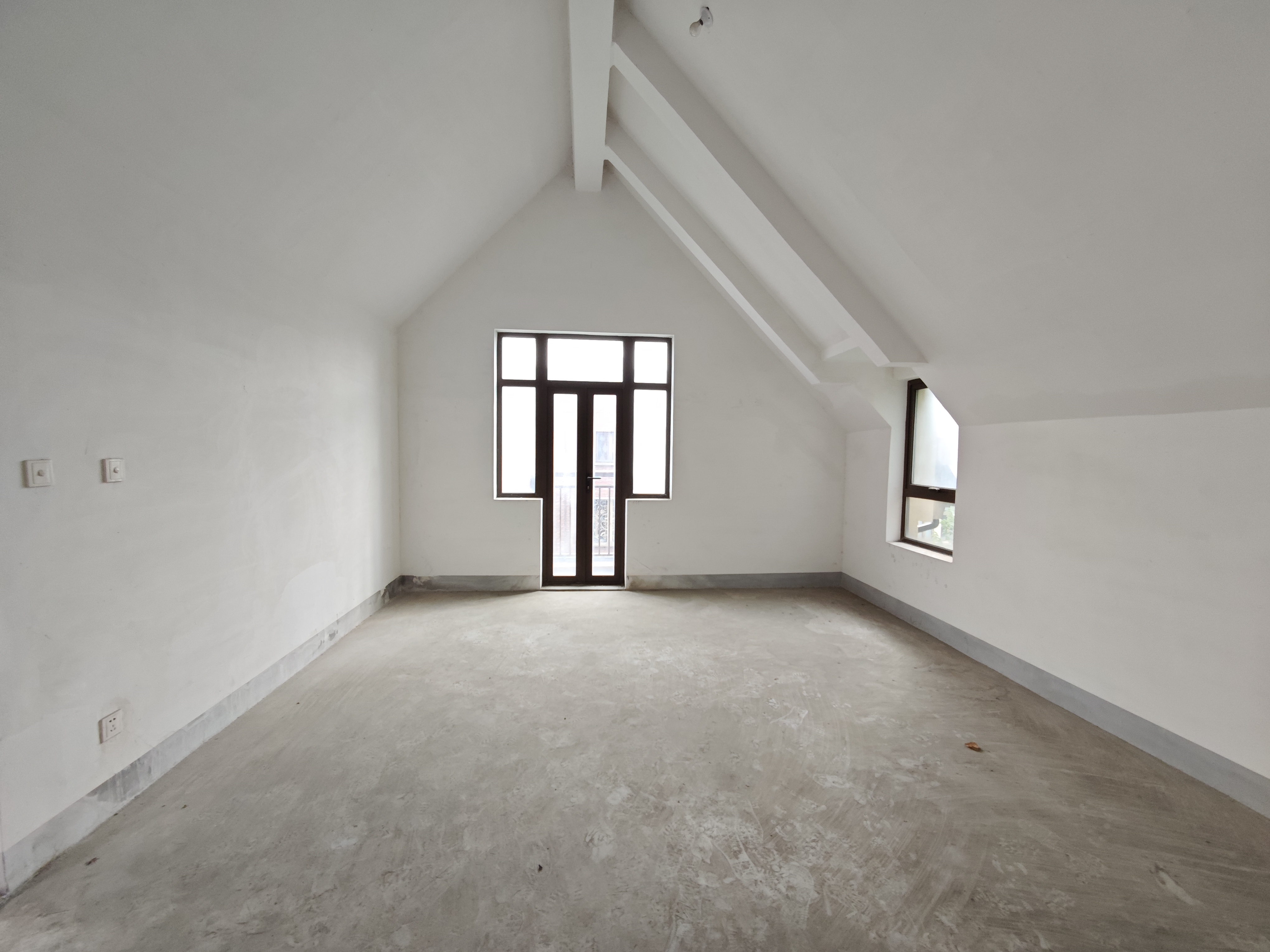 紫琅上郡 5室2厅3卫 289.14m&sup2;