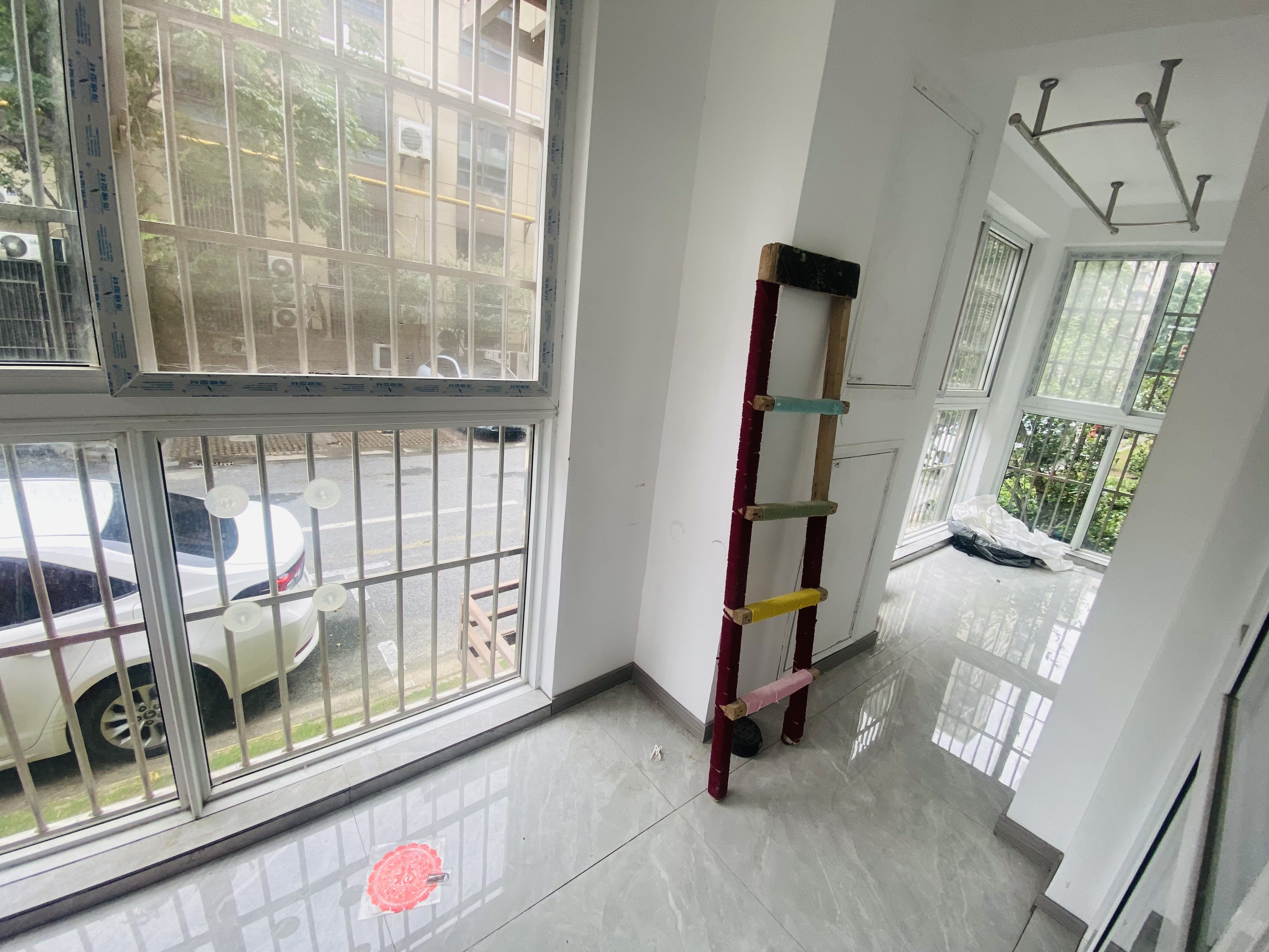 颐景苑 3室1厅1卫 100m&sup2;