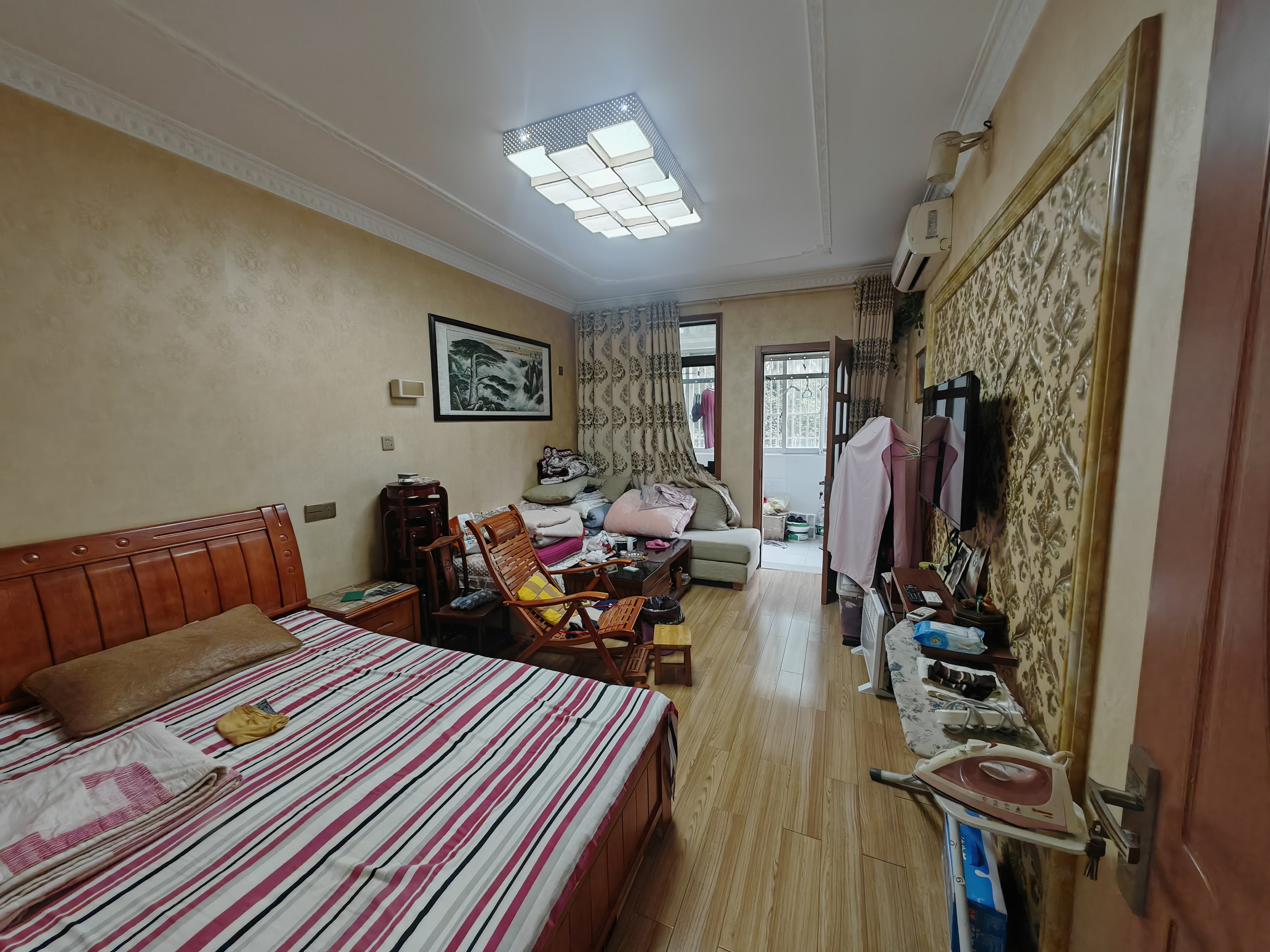 八角亭小区 2室1厅1卫 72m²
