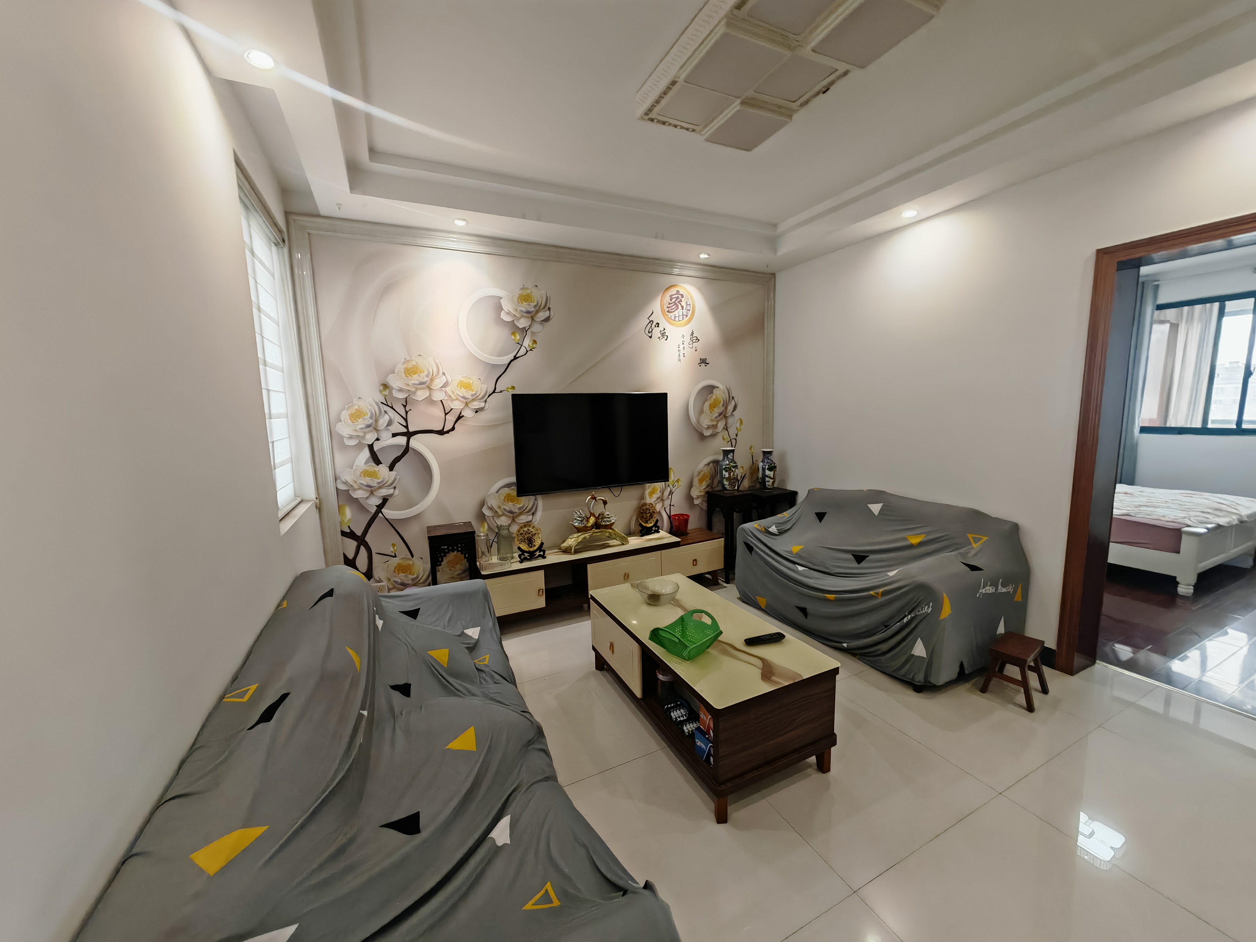 华德大唐花苑 3室2厅1卫 99m&sup2;