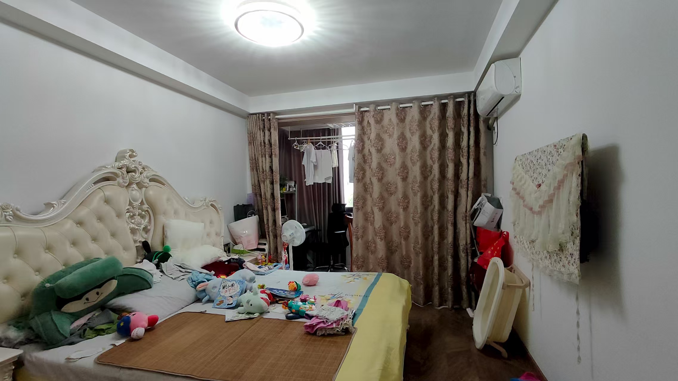 银花苑 3室1厅1卫 83m&sup2;